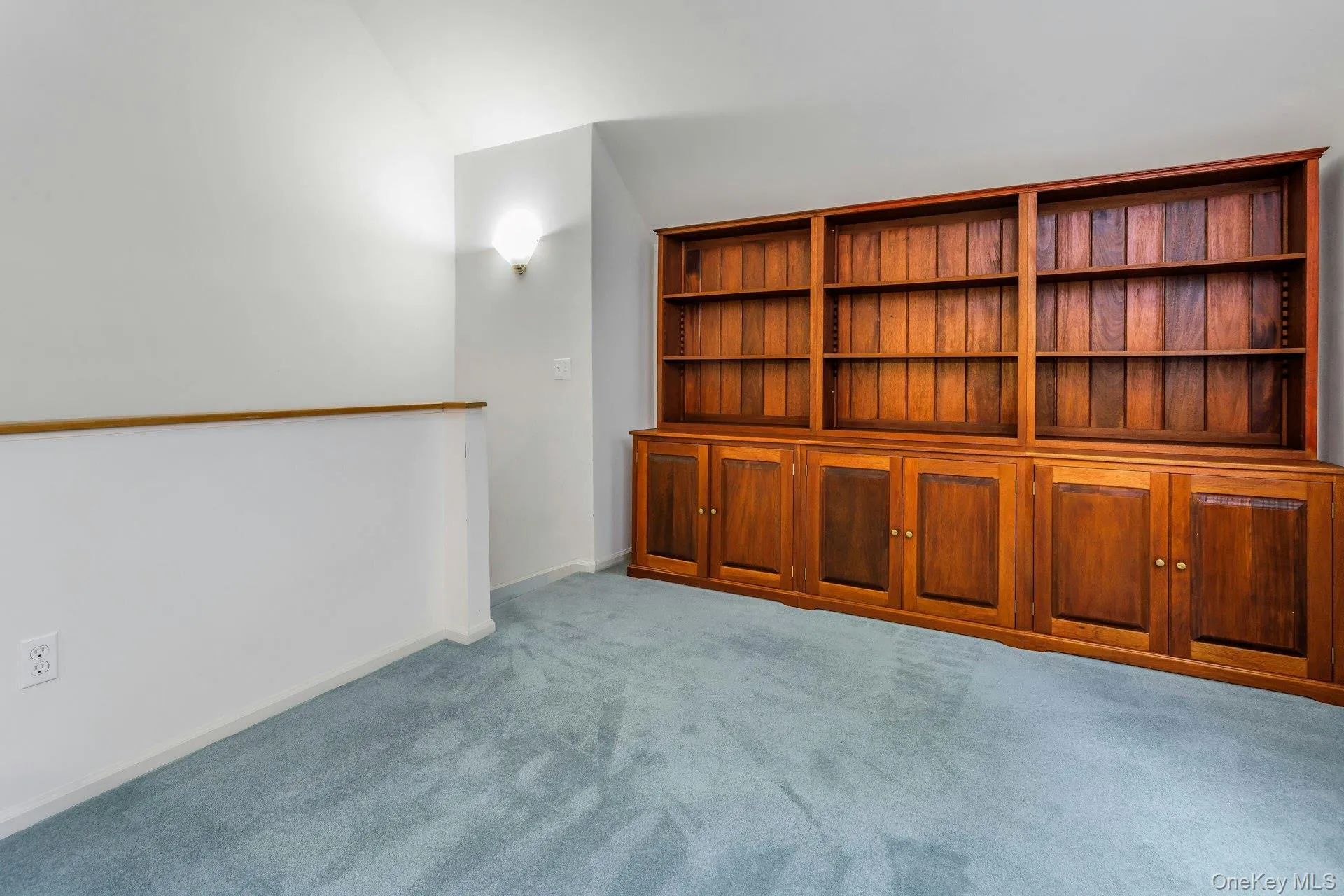 19 Pondview Lane, Yonkers, NY, 2 Bedrooms Bedrooms, 7 Rooms Rooms,2 BathroomsBathrooms,Residential,For Rent,Pondview,0,1036408 19 Pondview Lane, Yonkers, NY, 2 Bedrooms Bedrooms, 7 Rooms Rooms,2 BathroomsBathrooms,Residential,For Rent,Pondview,0,1036408