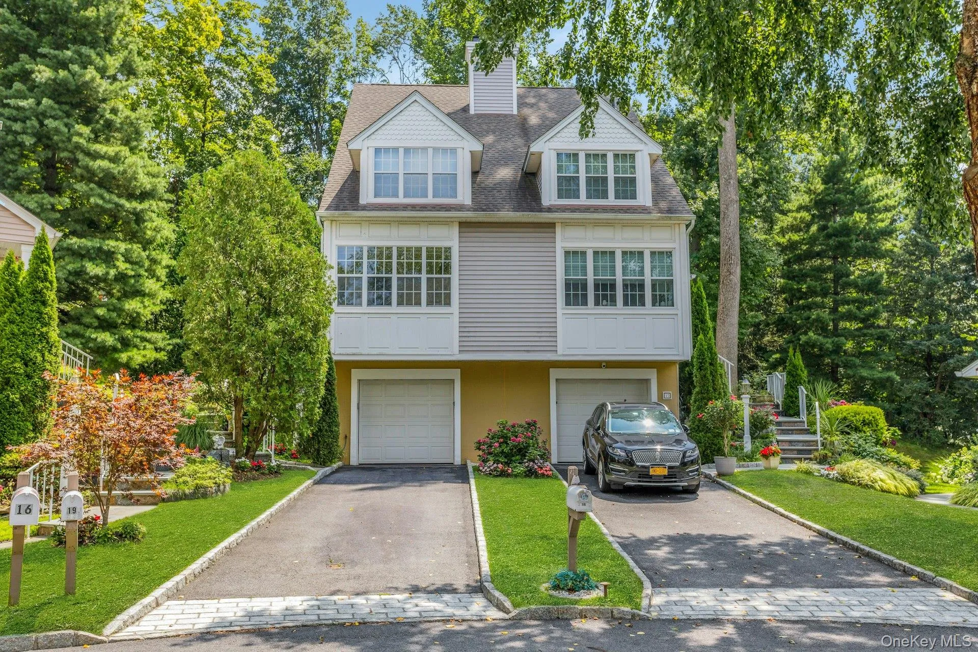 19 Pondview Lane, Yonkers, NY, 2 Bedrooms Bedrooms, 7 Rooms Rooms,2 BathroomsBathrooms,Residential,For Rent,Pondview,0,1036408 19 Pondview Lane, Yonkers, NY, 2 Bedrooms Bedrooms, 7 Rooms Rooms,2 BathroomsBathrooms,Residential,For Rent,Pondview,0,1036408