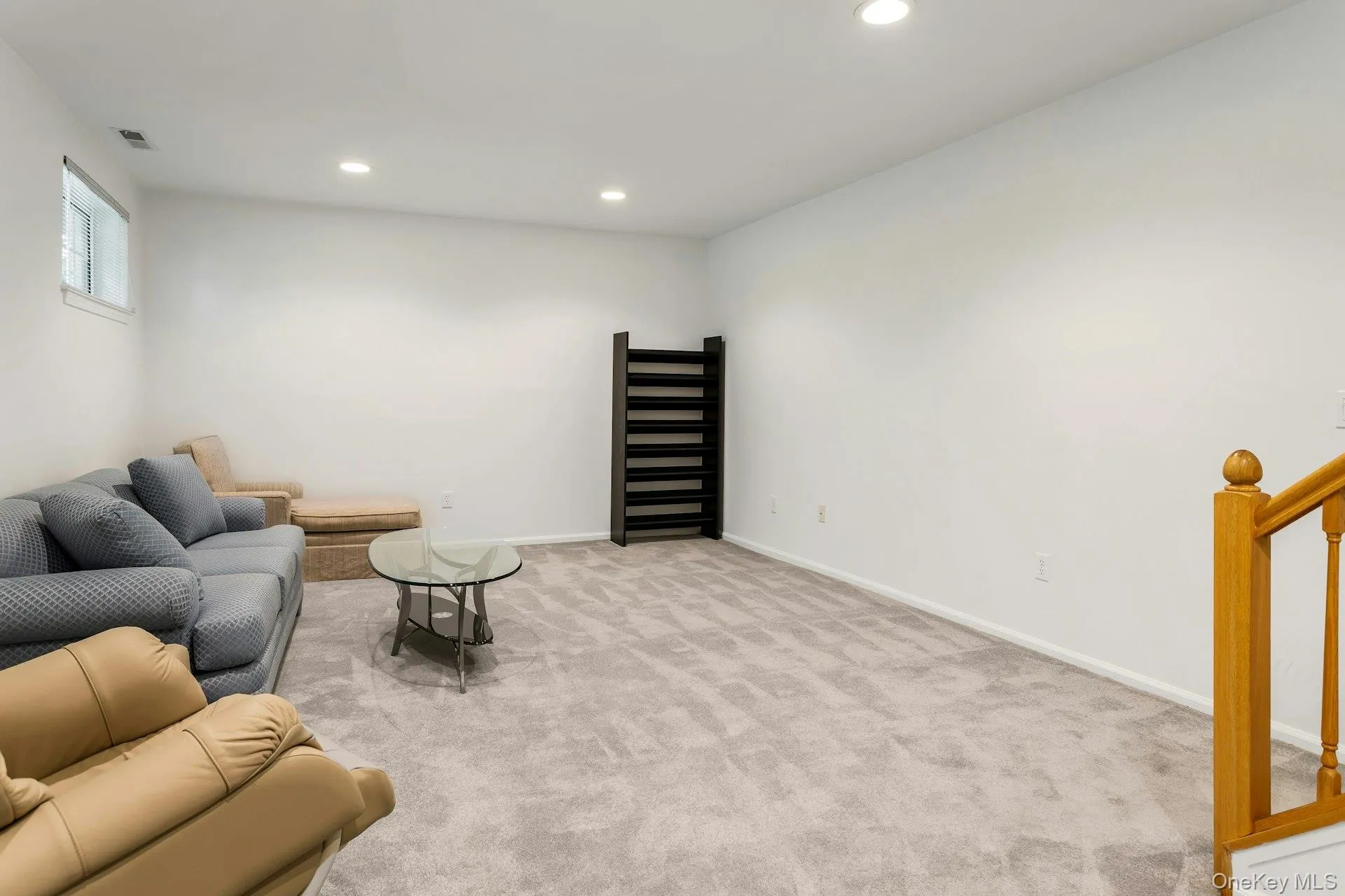 19 Pondview Lane, Yonkers, NY, 2 Bedrooms Bedrooms, 7 Rooms Rooms,2 BathroomsBathrooms,Residential,For Rent,Pondview,0,1036408 19 Pondview Lane, Yonkers, NY, 2 Bedrooms Bedrooms, 7 Rooms Rooms,2 BathroomsBathrooms,Residential,For Rent,Pondview,0,1036408