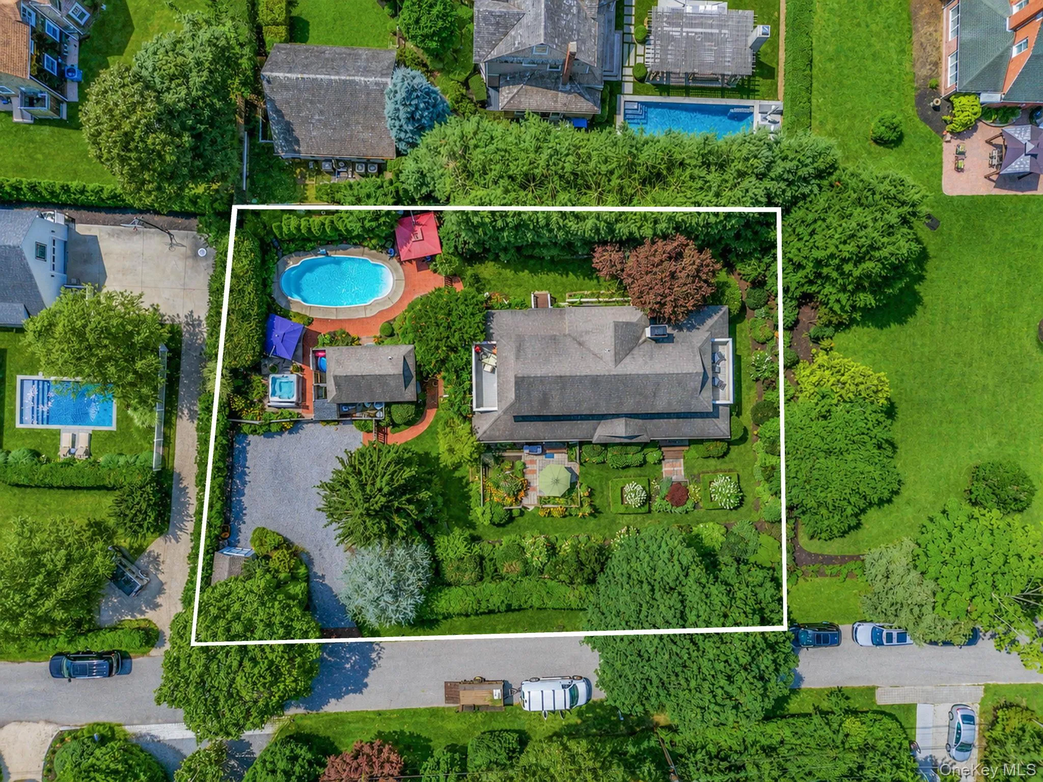 8 Jackson Avenue, Southampton, NY, 4 Bedrooms Bedrooms, 8 Rooms Rooms,4 BathroomsBathrooms,Residential,For Rent,Jackson,0,1036409 8 Jackson Avenue, Southampton, NY, 4 Bedrooms Bedrooms, 8 Rooms Rooms,4 BathroomsBathrooms,Residential,For Rent,Jackson,0,1036409