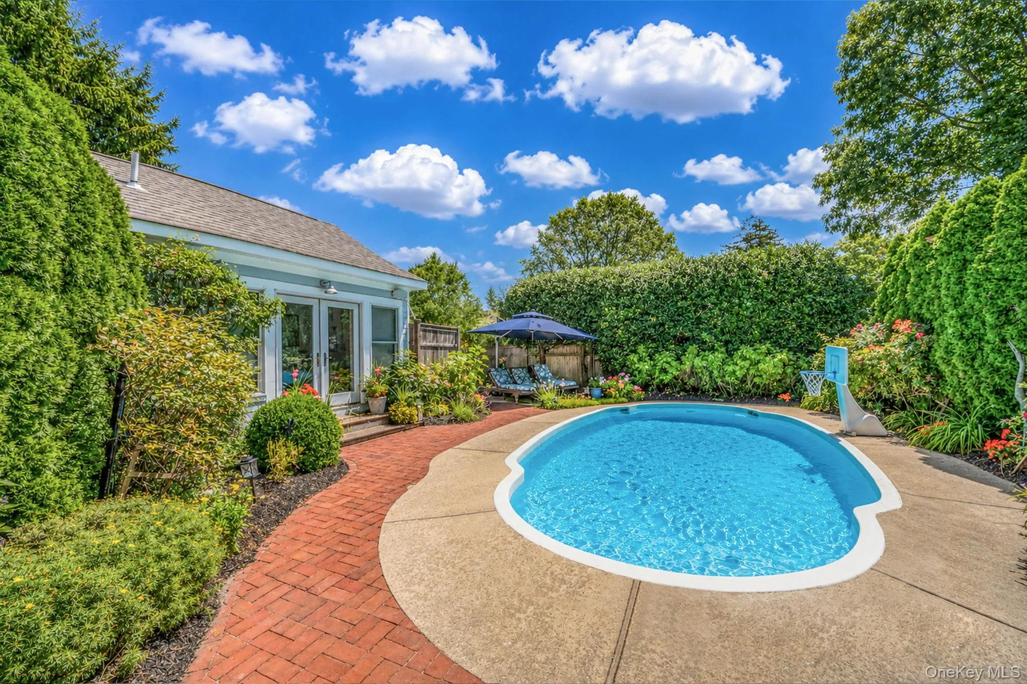 8 Jackson Avenue, Southampton, NY, 4 Bedrooms Bedrooms, 8 Rooms Rooms,4 BathroomsBathrooms,Residential,For Rent,Jackson,0,1036409 8 Jackson Avenue, Southampton, NY, 4 Bedrooms Bedrooms, 8 Rooms Rooms,4 BathroomsBathrooms,Residential,For Rent,Jackson,0,1036409