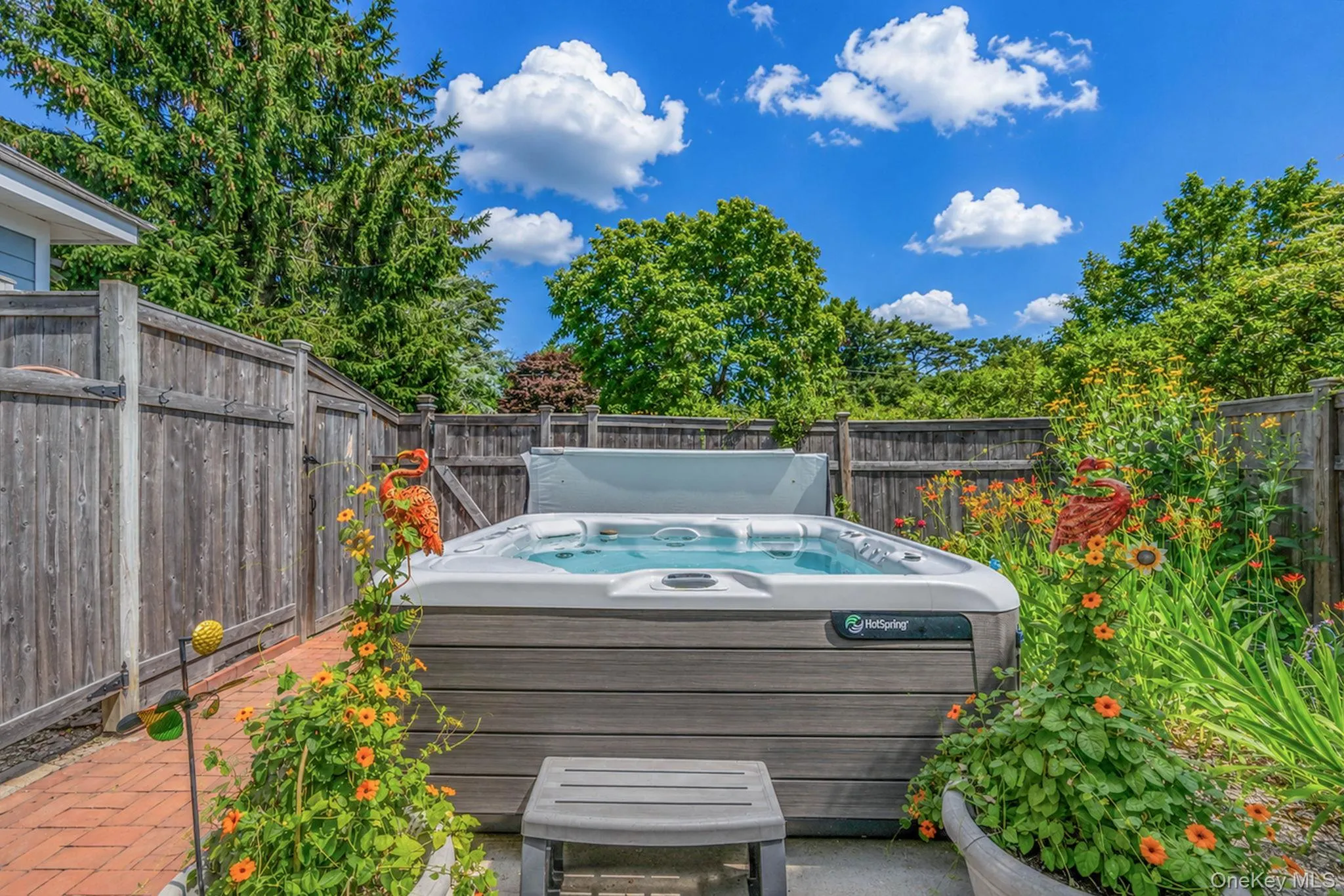 outdoor Spa seats 5 located near outdoor show and pool outdoor Spa seats 5 located near outdoor show and pool