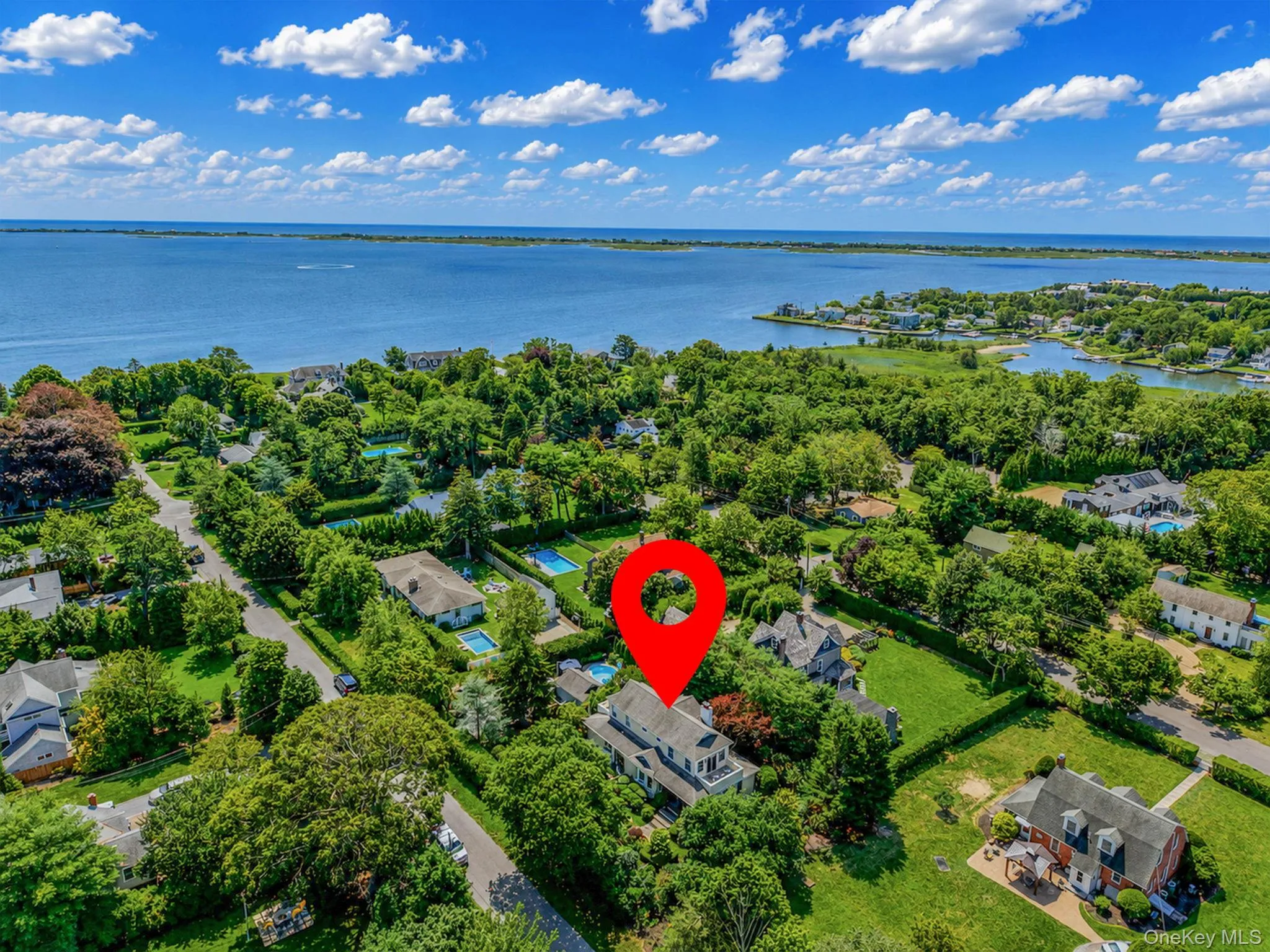 8 Jackson Avenue, Southampton, NY, 4 Bedrooms Bedrooms, 8 Rooms Rooms,4 BathroomsBathrooms,Residential,For Rent,Jackson,0,1036409 8 Jackson Avenue, Southampton, NY, 4 Bedrooms Bedrooms, 8 Rooms Rooms,4 BathroomsBathrooms,Residential,For Rent,Jackson,0,1036409