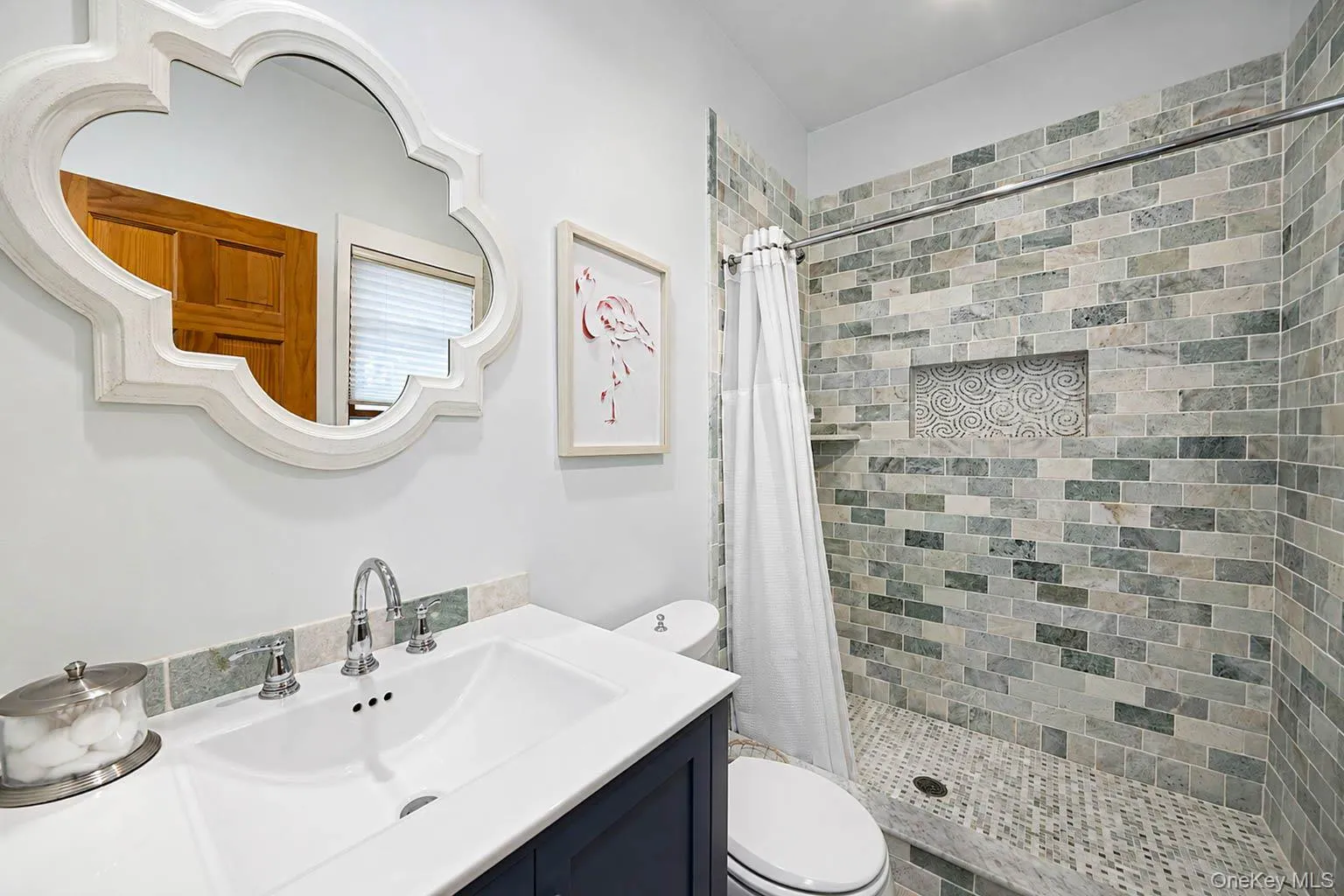 Full Bathroom located in the pool Cabana Full Bathroom located in the pool Cabana