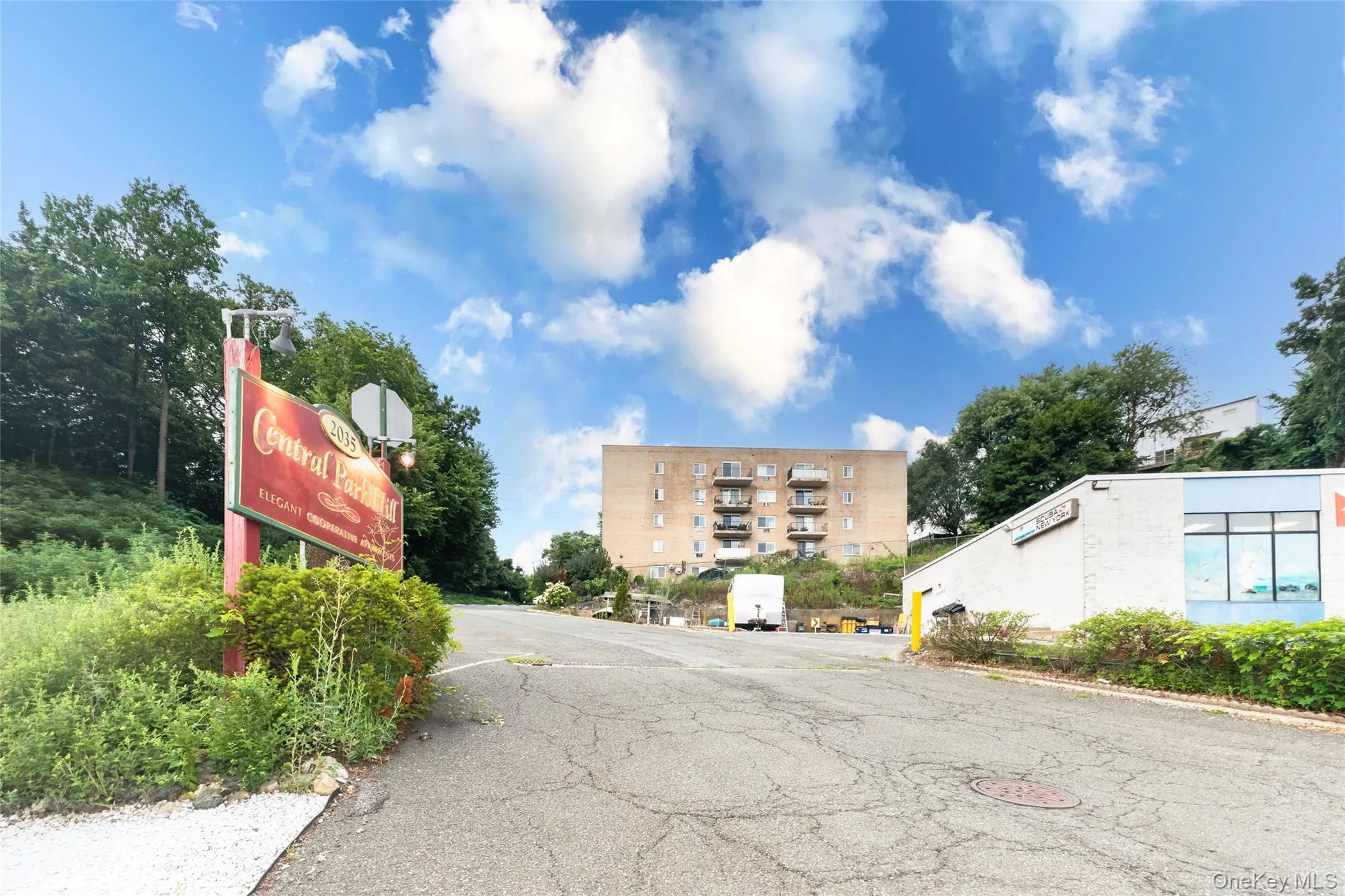 2035 Central Park Avenue, Yonkers, NY, 1 Bedroom Bedrooms, 3 Rooms Rooms,1 BathroomBathrooms,Residential,For Rent,Central Park,0,1036411 2035 Central Park Avenue, Yonkers, NY, 1 Bedroom Bedrooms, 3 Rooms Rooms,1 BathroomBathrooms,Residential,For Rent,Central Park,0,1036411