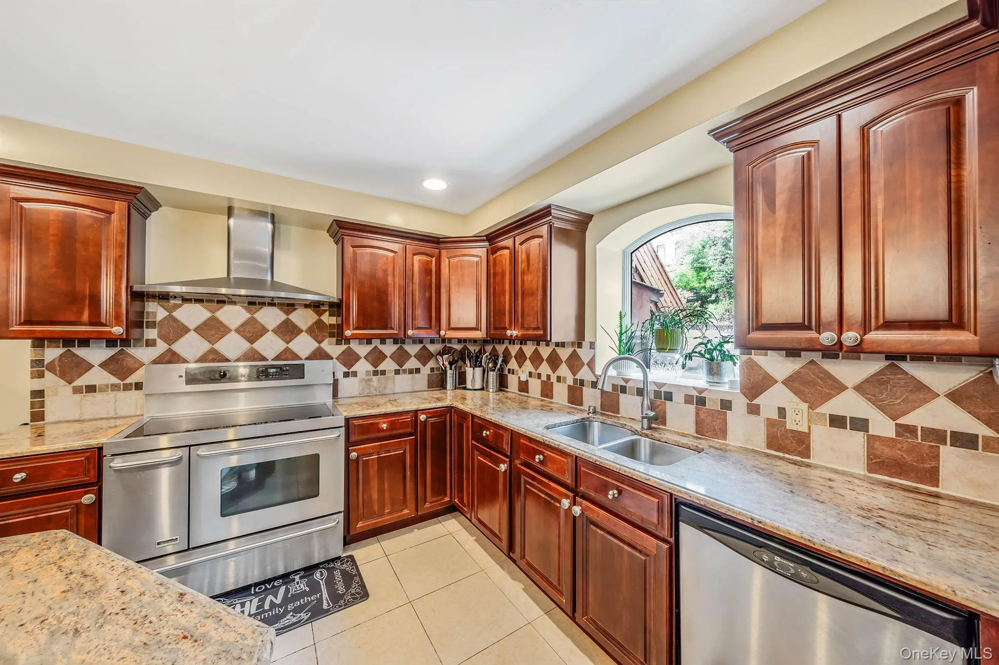 885A Putnam Avenue, New York, NY, 5 Bedrooms Bedrooms, 12 Rooms Rooms,2 BathroomsBathrooms,Residential,For Rent,Putnam,0,1036416 885A Putnam Avenue, New York, NY, 5 Bedrooms Bedrooms, 12 Rooms Rooms,2 BathroomsBathrooms,Residential,For Rent,Putnam,0,1036416