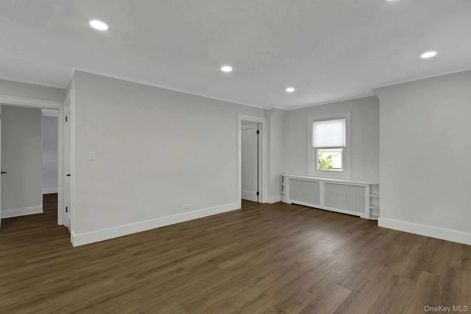 64 Lyons Road, Eastchester, NY, 4 Bedrooms Bedrooms, 6 Rooms Rooms,1 BathroomBathrooms,Residential Lease,For Rent,Lyons,0,1036421 64 Lyons Road, Eastchester, NY, 4 Bedrooms Bedrooms, 6 Rooms Rooms,1 BathroomBathrooms,Residential Lease,For Rent,Lyons,0,1036421