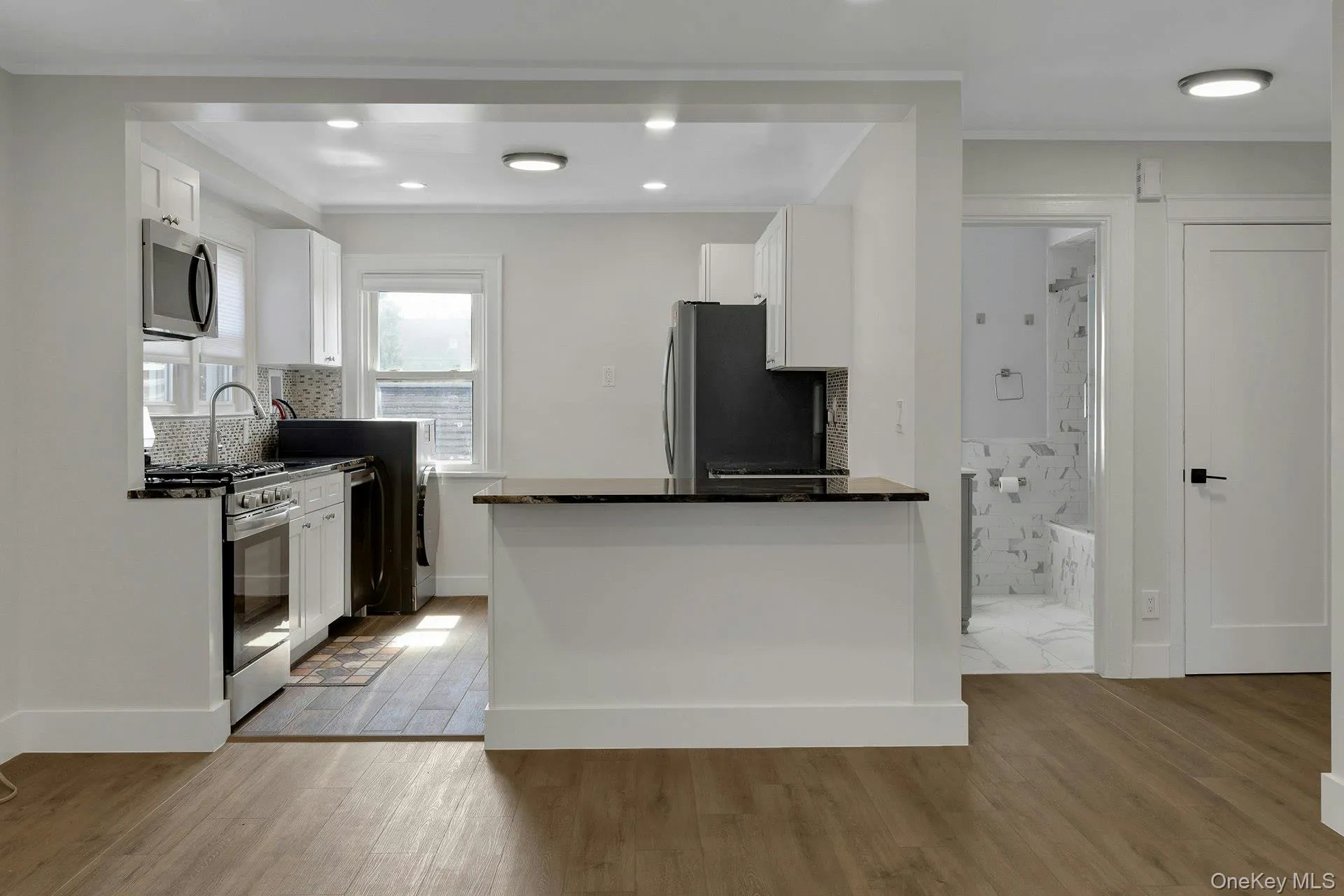 64 Lyons Road, Eastchester, NY, 4 Bedrooms Bedrooms, 6 Rooms Rooms,1 BathroomBathrooms,Residential Lease,For Rent,Lyons,0,1036421 64 Lyons Road, Eastchester, NY, 4 Bedrooms Bedrooms, 6 Rooms Rooms,1 BathroomBathrooms,Residential Lease,For Rent,Lyons,0,1036421