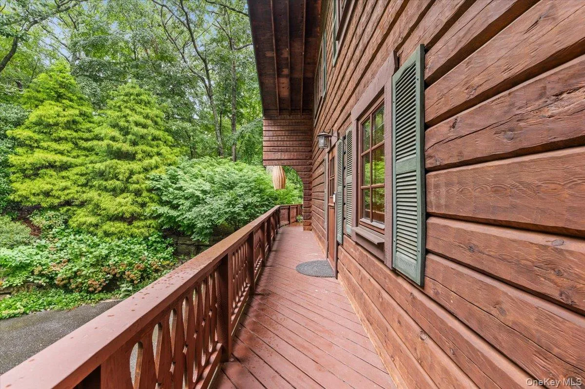 Entry to kitchen on wrap around porch. Entry to kitchen on wrap around porch.