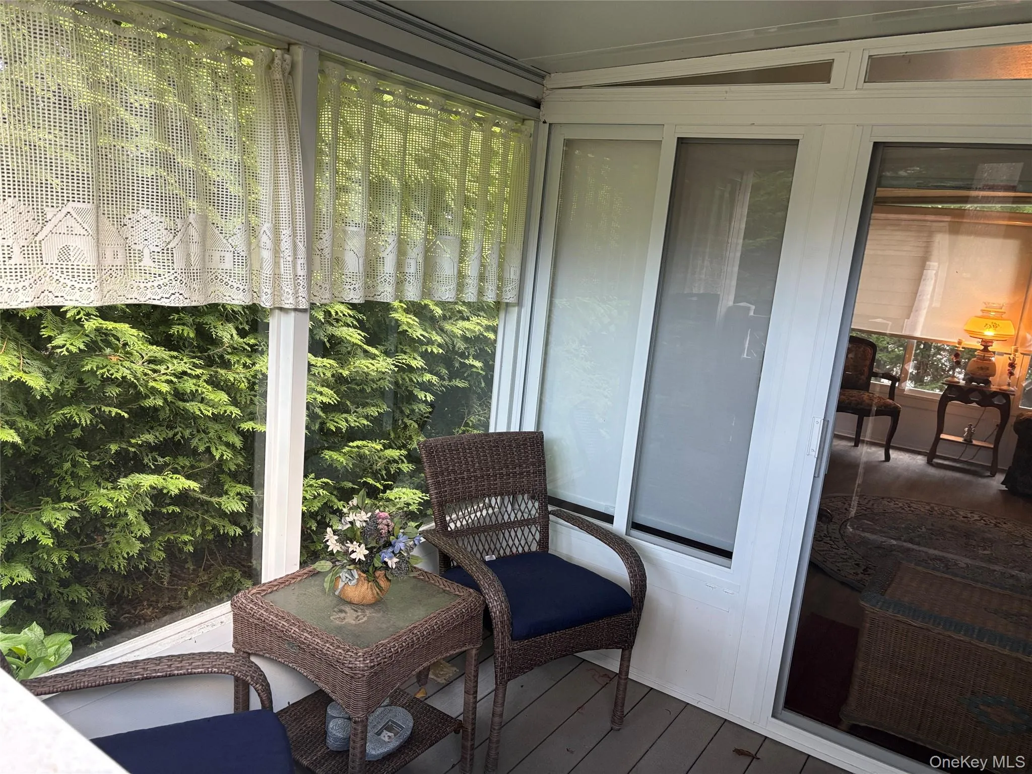 1661 Old Country Road, Riverhead, NY, 2 Bedrooms Bedrooms, 8 Rooms Rooms,2 BathroomsBathrooms,Residential,For Rent,Old Country,0,1036429 1661 Old Country Road, Riverhead, NY, 2 Bedrooms Bedrooms, 8 Rooms Rooms,2 BathroomsBathrooms,Residential,For Rent,Old Country,0,1036429