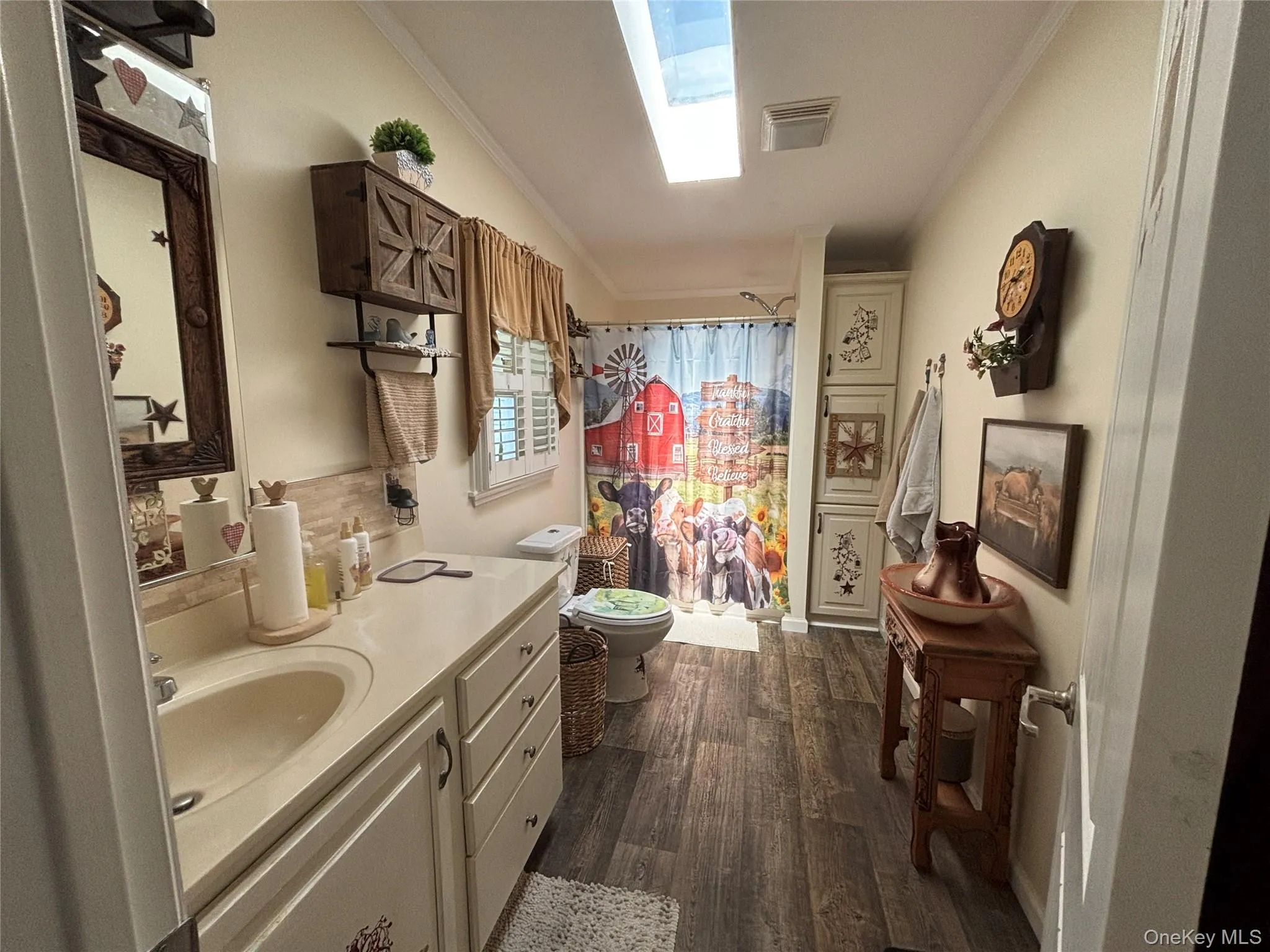 1661 Old Country Road, Riverhead, NY, 2 Bedrooms Bedrooms, 8 Rooms Rooms,2 BathroomsBathrooms,Residential,For Rent,Old Country,0,1036429 1661 Old Country Road, Riverhead, NY, 2 Bedrooms Bedrooms, 8 Rooms Rooms,2 BathroomsBathrooms,Residential,For Rent,Old Country,0,1036429
