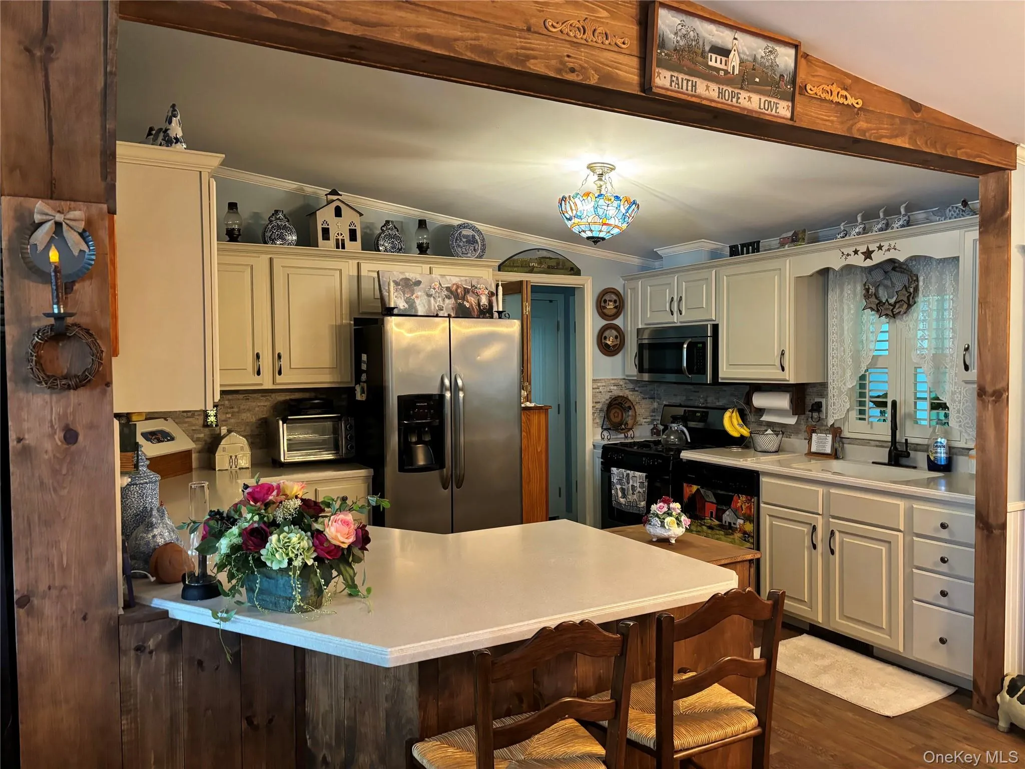 1661 Old Country Road, Riverhead, NY, 2 Bedrooms Bedrooms, 8 Rooms Rooms,2 BathroomsBathrooms,Residential,For Rent,Old Country,0,1036429 1661 Old Country Road, Riverhead, NY, 2 Bedrooms Bedrooms, 8 Rooms Rooms,2 BathroomsBathrooms,Residential,For Rent,Old Country,0,1036429