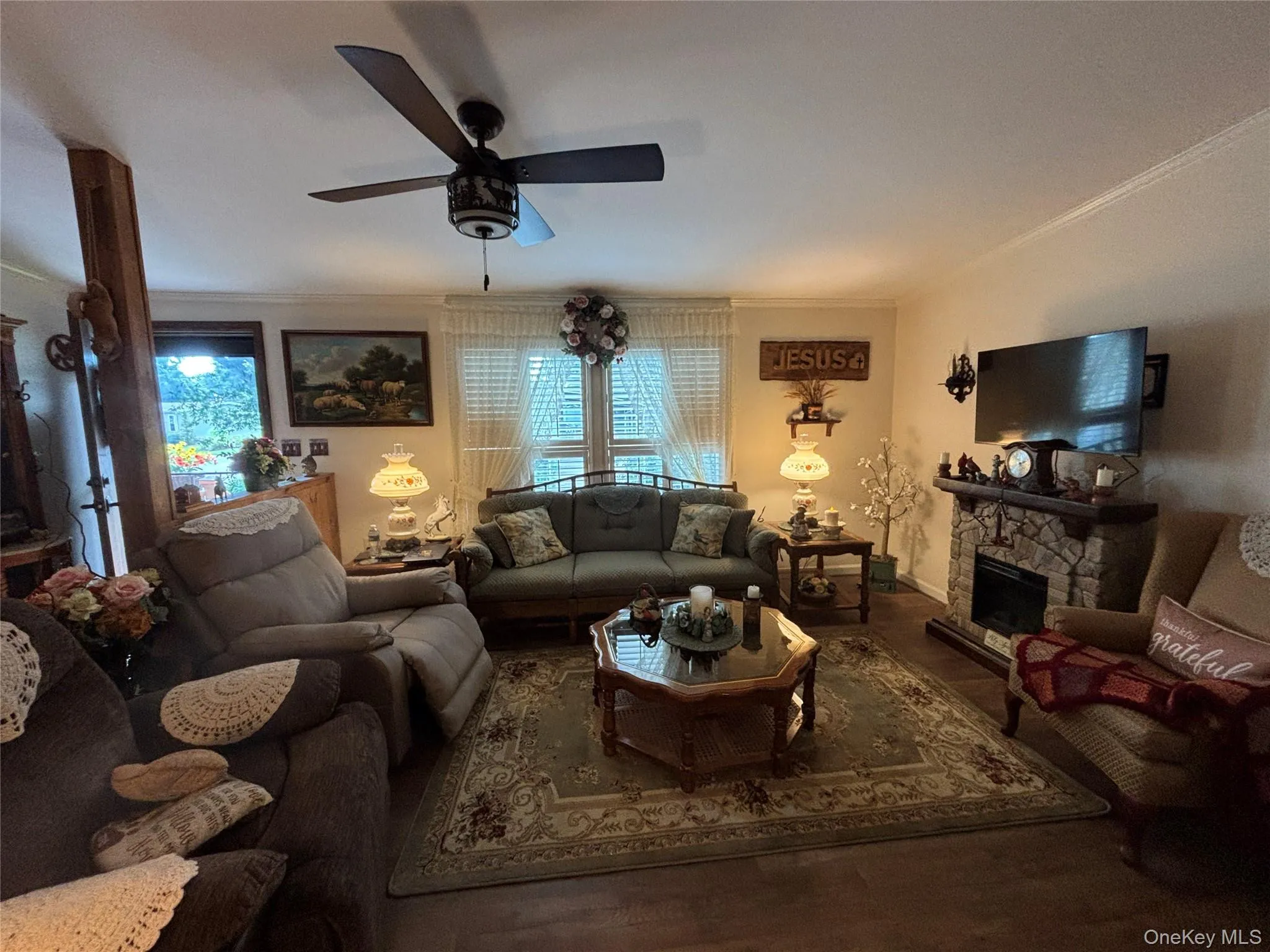 1661 Old Country Road, Riverhead, NY, 2 Bedrooms Bedrooms, 8 Rooms Rooms,2 BathroomsBathrooms,Residential,For Rent,Old Country,0,1036429 1661 Old Country Road, Riverhead, NY, 2 Bedrooms Bedrooms, 8 Rooms Rooms,2 BathroomsBathrooms,Residential,For Rent,Old Country,0,1036429