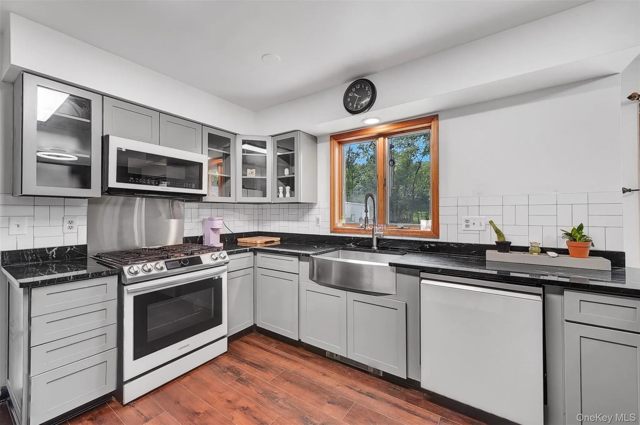 243 Hill Road, Goshen, NY, 4 Bedrooms Bedrooms, 10 Rooms Rooms,2 BathroomsBathrooms,Residential,For Rent,Hill,0,1036432 243 Hill Road, Goshen, NY, 4 Bedrooms Bedrooms, 10 Rooms Rooms,2 BathroomsBathrooms,Residential,For Rent,Hill,0,1036432
