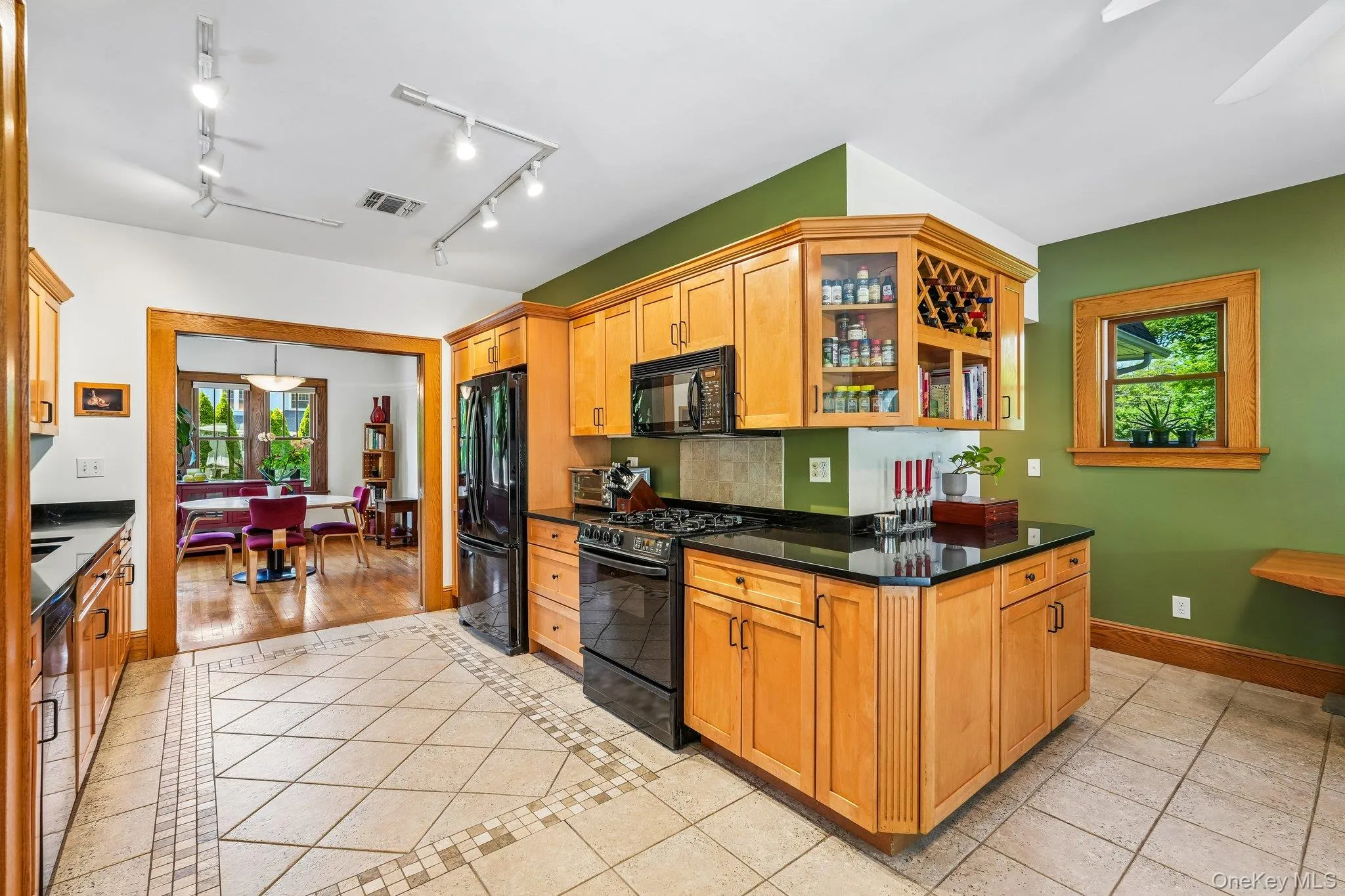 281 Piermont Avenue, Orangetown, NY, 3 Bedrooms Bedrooms, 11 Rooms Rooms,2 BathroomsBathrooms,Residential Lease,For Rent,Piermont,0,1036435 281 Piermont Avenue, Orangetown, NY, 3 Bedrooms Bedrooms, 11 Rooms Rooms,2 BathroomsBathrooms,Residential Lease,For Rent,Piermont,0,1036435
