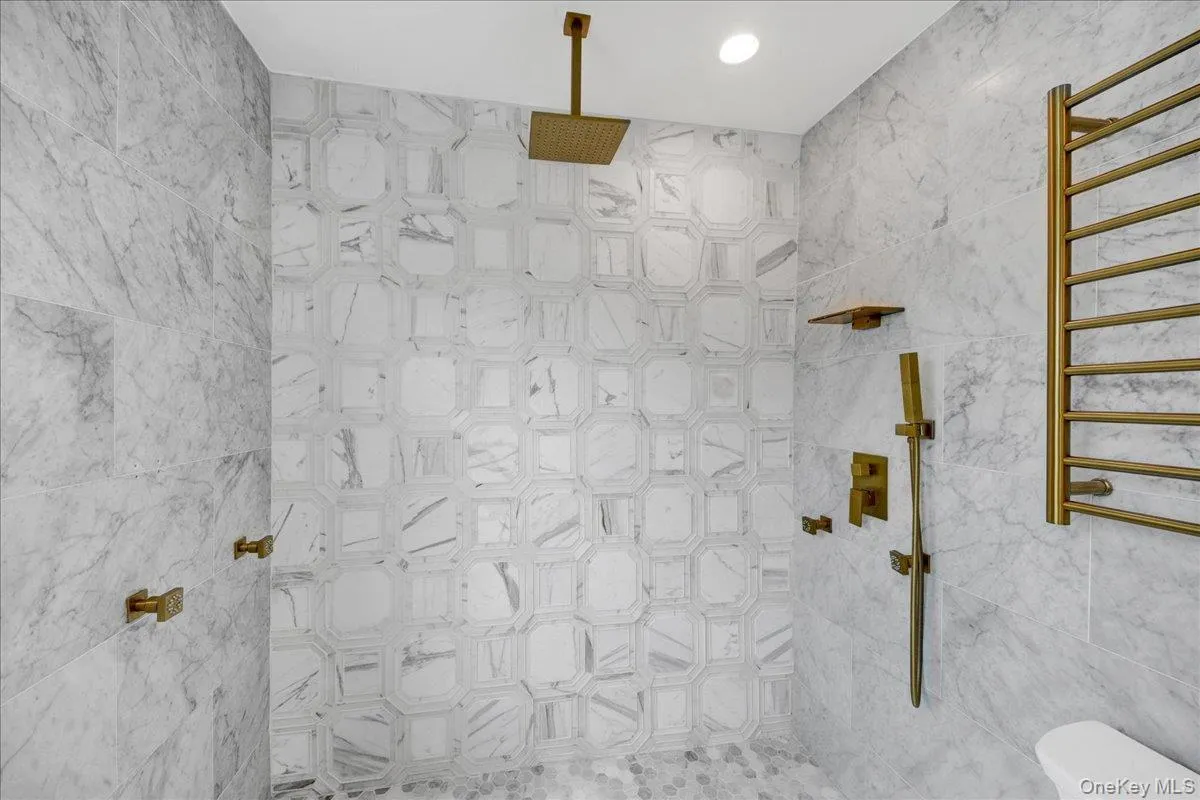 32 Deerfield Avenue, Eastchester, NY, 3 Bedrooms Bedrooms, 6 Rooms Rooms,3 BathroomsBathrooms,Residential,For Rent,Deerfield,0,1036436 32 Deerfield Avenue, Eastchester, NY, 3 Bedrooms Bedrooms, 6 Rooms Rooms,3 BathroomsBathrooms,Residential,For Rent,Deerfield,0,1036436