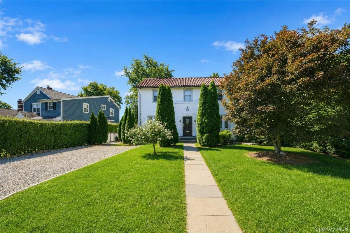 32 Deerfield Avenue, Eastchester, NY, 3 Bedrooms Bedrooms, 6 Rooms Rooms,3 BathroomsBathrooms,Residential,For Rent,Deerfield,0,1036436 32 Deerfield Avenue, Eastchester, NY, 3 Bedrooms Bedrooms, 6 Rooms Rooms,3 BathroomsBathrooms,Residential,For Rent,Deerfield,0,1036436