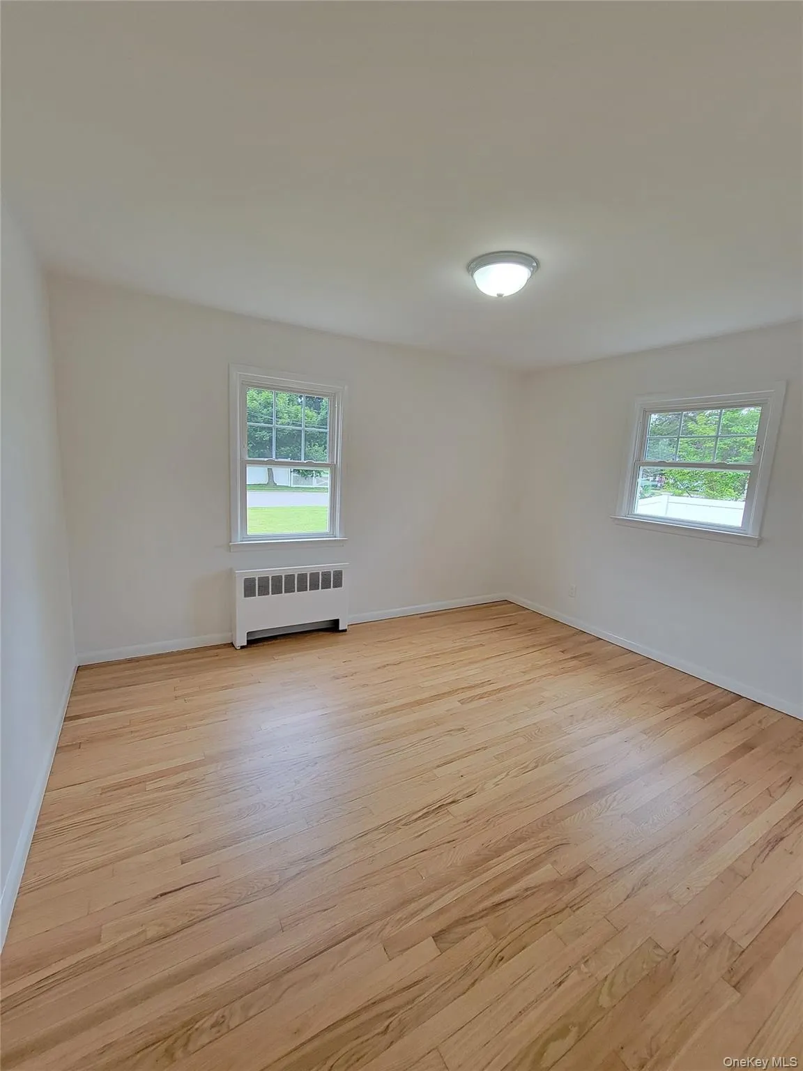 392 3rd Avenue, Islip, NY, 4 Bedrooms Bedrooms, 7 Rooms Rooms,1 BathroomBathrooms,Residential,For Rent,3rd,0,1036438 392 3rd Avenue, Islip, NY, 4 Bedrooms Bedrooms, 7 Rooms Rooms,1 BathroomBathrooms,Residential,For Rent,3rd,0,1036438