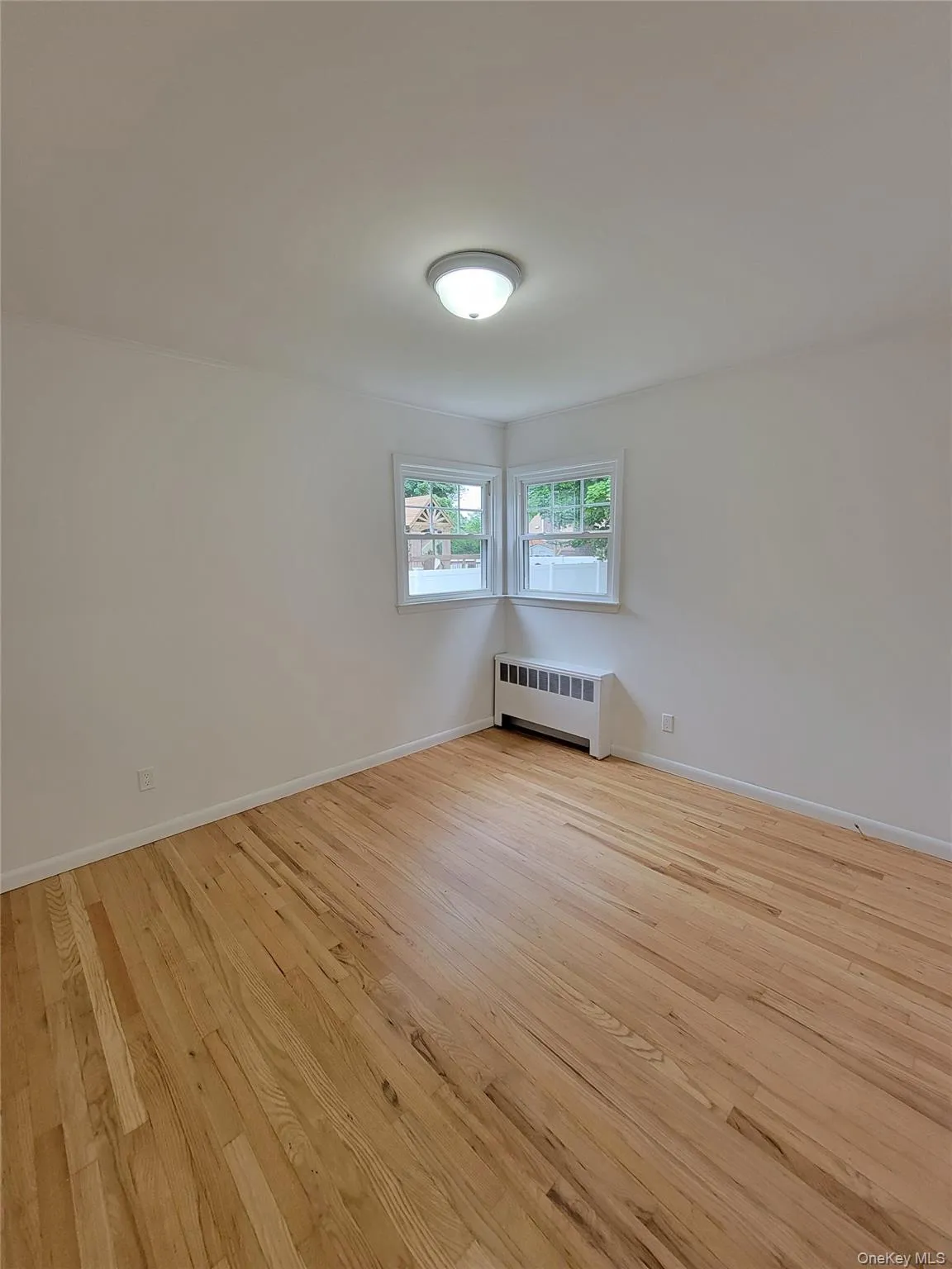 392 3rd Avenue, Islip, NY, 4 Bedrooms Bedrooms, 7 Rooms Rooms,1 BathroomBathrooms,Residential,For Rent,3rd,0,1036438 392 3rd Avenue, Islip, NY, 4 Bedrooms Bedrooms, 7 Rooms Rooms,1 BathroomBathrooms,Residential,For Rent,3rd,0,1036438