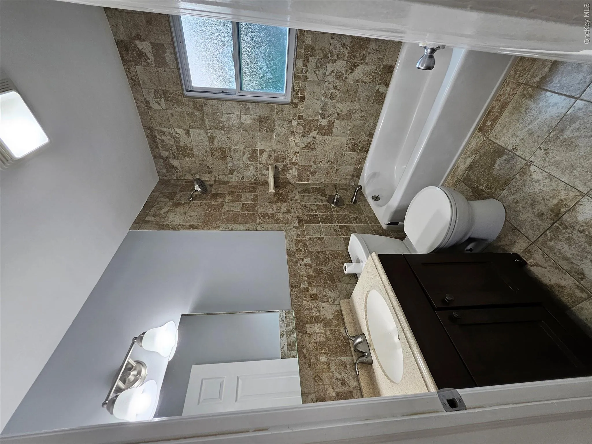 1st Floor Bath 1st Floor Bath