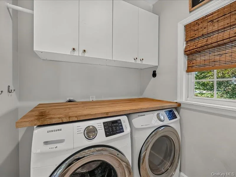 172 Mt Joy Road, Middletown, NY, 3 Bedrooms Bedrooms, 6 Rooms Rooms,1 BathroomBathrooms,Residential,For Rent,Mt Joy,0,1036444 172 Mt Joy Road, Middletown, NY, 3 Bedrooms Bedrooms, 6 Rooms Rooms,1 BathroomBathrooms,Residential,For Rent,Mt Joy,0,1036444