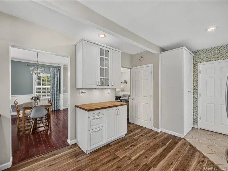 172 Mt Joy Road, Middletown, NY, 3 Bedrooms Bedrooms, 6 Rooms Rooms,1 BathroomBathrooms,Residential,For Rent,Mt Joy,0,1036444 172 Mt Joy Road, Middletown, NY, 3 Bedrooms Bedrooms, 6 Rooms Rooms,1 BathroomBathrooms,Residential,For Rent,Mt Joy,0,1036444