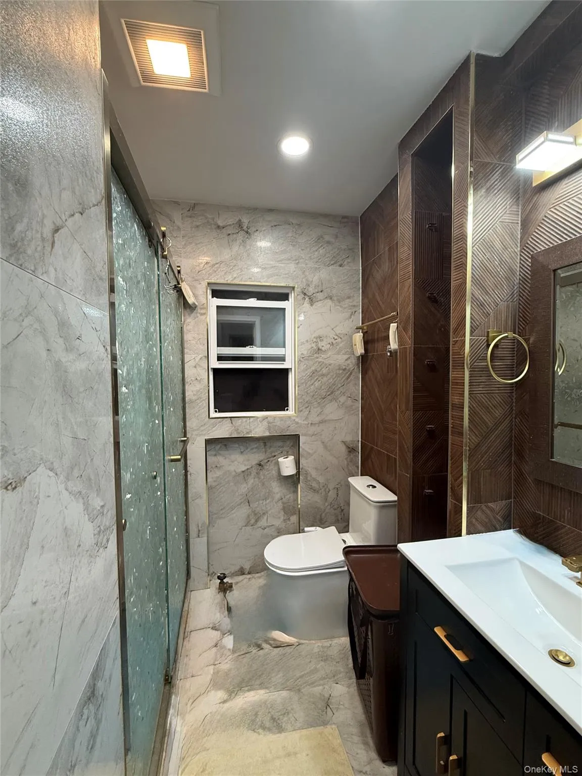 71 Ribbon Street, Hempstead, NY, 4 Bedrooms Bedrooms, 8 Rooms Rooms,1 BathroomBathrooms,Residential Lease,For Rent,Ribbon,0,1036445 71 Ribbon Street, Hempstead, NY, 4 Bedrooms Bedrooms, 8 Rooms Rooms,1 BathroomBathrooms,Residential Lease,For Rent,Ribbon,0,1036445