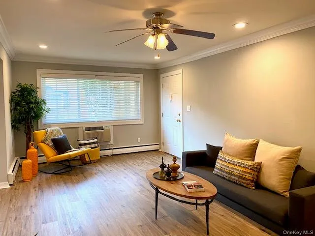 393 Great East Neck Road, Babylon, NY, 2 Bedrooms Bedrooms, 4 Rooms Rooms,1 BathroomBathrooms,Residential Lease,For Rent,Great East Neck,0,1036448 393 Great East Neck Road, Babylon, NY, 2 Bedrooms Bedrooms, 4 Rooms Rooms,1 BathroomBathrooms,Residential Lease,For Rent,Great East Neck,0,1036448