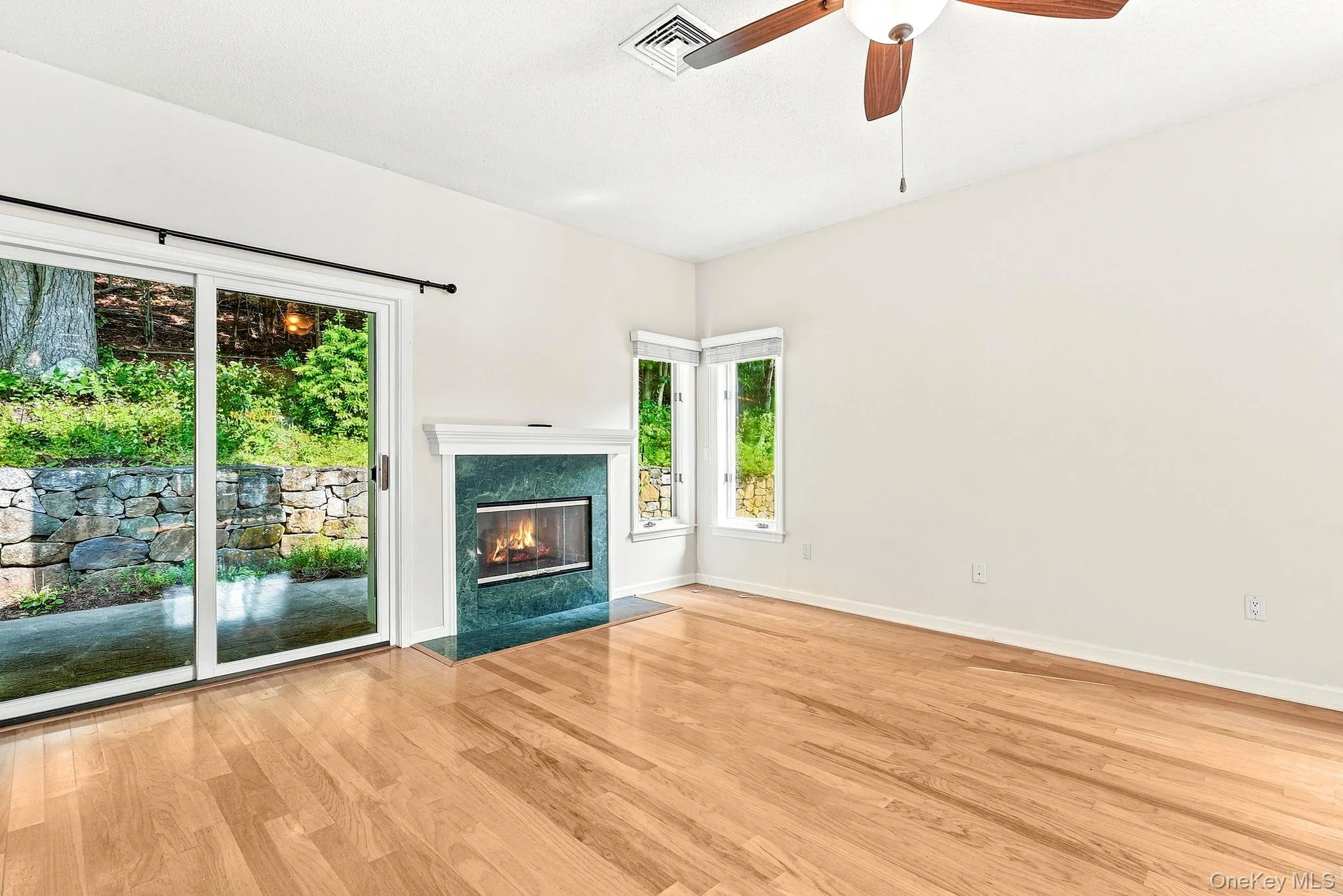 790 Heritage Hills, Somers, NY, 2 Bedrooms Bedrooms, 5 Rooms Rooms,2 BathroomsBathrooms,Residential,For Rent,Heritage,0,1036450 790 Heritage Hills, Somers, NY, 2 Bedrooms Bedrooms, 5 Rooms Rooms,2 BathroomsBathrooms,Residential,For Rent,Heritage,0,1036450
