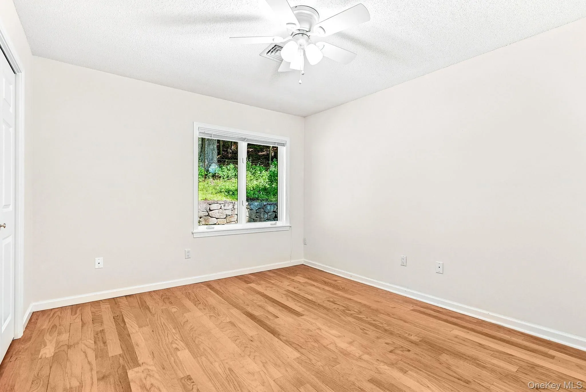 790 Heritage Hills, Somers, NY, 2 Bedrooms Bedrooms, 5 Rooms Rooms,2 BathroomsBathrooms,Residential,For Rent,Heritage,0,1036450 790 Heritage Hills, Somers, NY, 2 Bedrooms Bedrooms, 5 Rooms Rooms,2 BathroomsBathrooms,Residential,For Rent,Heritage,0,1036450