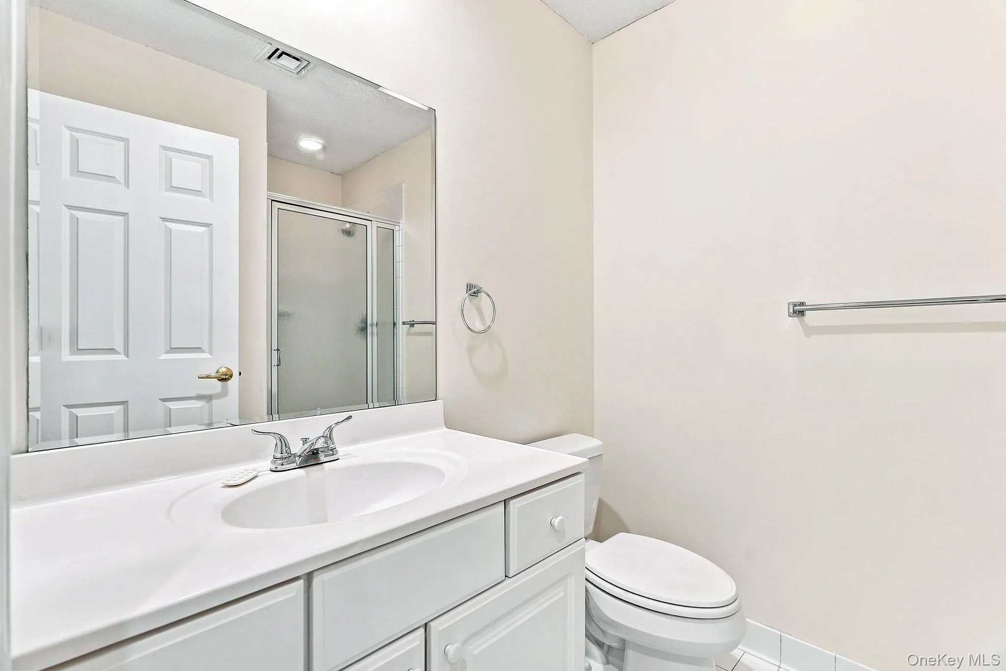 790 Heritage Hills, Somers, NY, 2 Bedrooms Bedrooms, 5 Rooms Rooms,2 BathroomsBathrooms,Residential,For Rent,Heritage,0,1036450 790 Heritage Hills, Somers, NY, 2 Bedrooms Bedrooms, 5 Rooms Rooms,2 BathroomsBathrooms,Residential,For Rent,Heritage,0,1036450