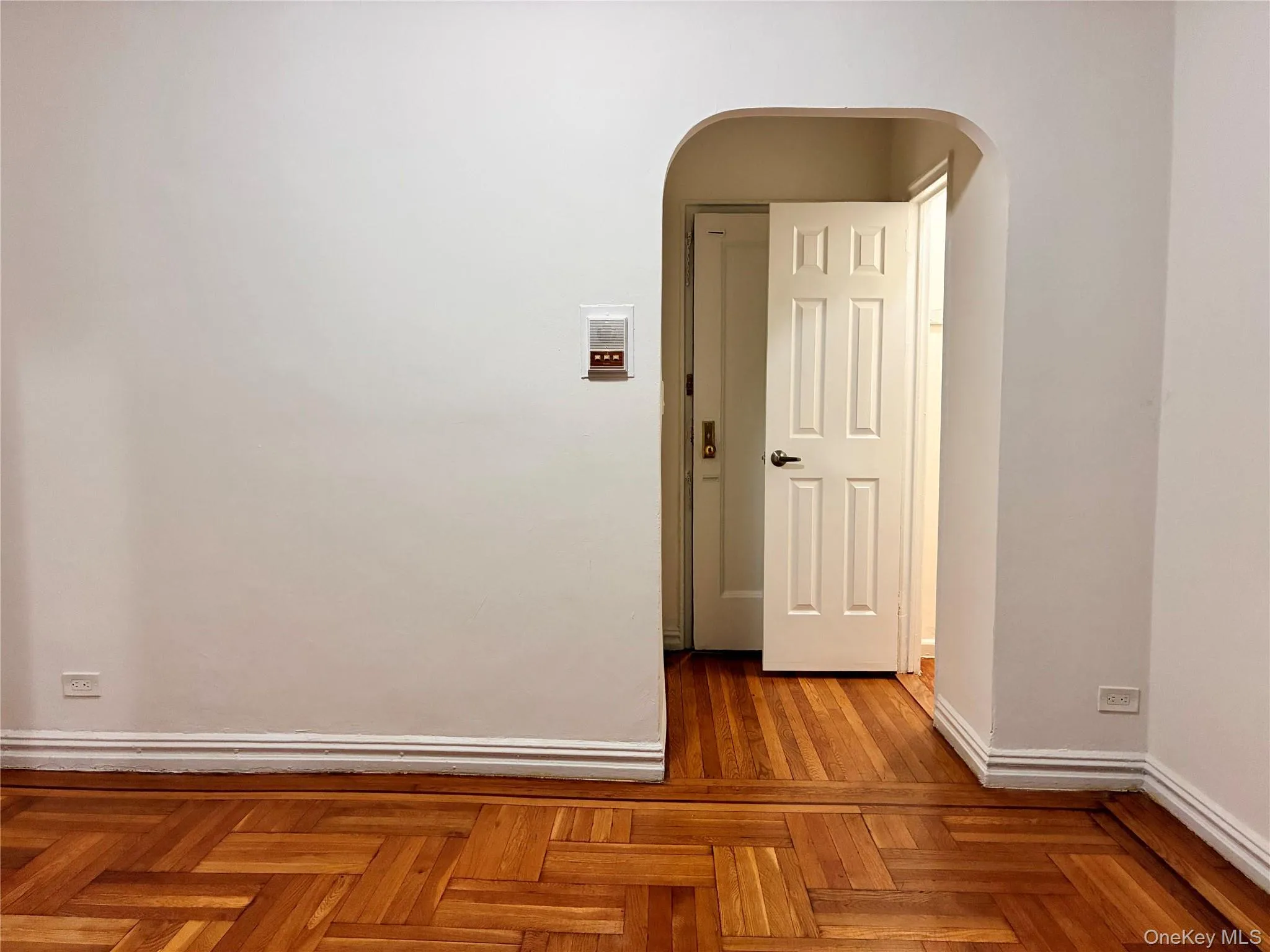 2685 Creston Avenue, New York, NY, 1 Bedroom Bedrooms, 3 Rooms Rooms,1 BathroomBathrooms,Residential Lease,For Rent,Creston,0,1036451 2685 Creston Avenue, New York, NY, 1 Bedroom Bedrooms, 3 Rooms Rooms,1 BathroomBathrooms,Residential Lease,For Rent,Creston,0,1036451