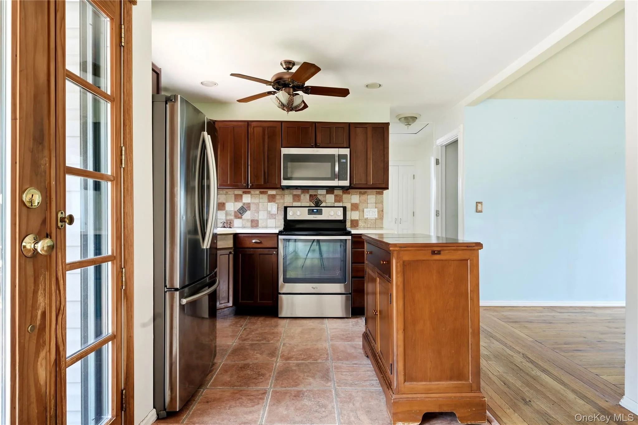 188 1st Avenue, Oyster Bay, NY, 2 Bedrooms Bedrooms, 6 Rooms Rooms,1 BathroomBathrooms,Residential,For Rent,1st,0,1036458 188 1st Avenue, Oyster Bay, NY, 2 Bedrooms Bedrooms, 6 Rooms Rooms,1 BathroomBathrooms,Residential,For Rent,1st,0,1036458