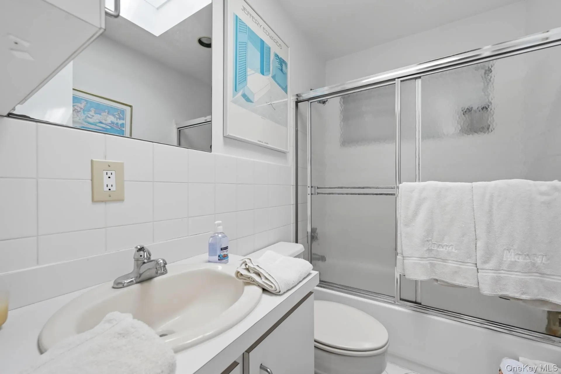 23 Deerfield Way, Southampton, NY, 4 Bedrooms Bedrooms, 9 Rooms Rooms,2 BathroomsBathrooms,Residential,For Rent,Deerfield,0,1036461 23 Deerfield Way, Southampton, NY, 4 Bedrooms Bedrooms, 9 Rooms Rooms,2 BathroomsBathrooms,Residential,For Rent,Deerfield,0,1036461