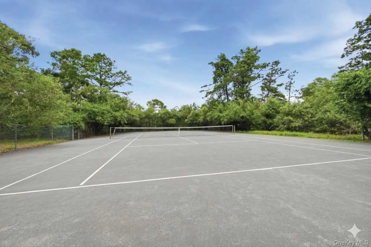 23 Deerfield Way, Southampton, NY, 4 Bedrooms Bedrooms, 9 Rooms Rooms,2 BathroomsBathrooms,Residential,For Rent,Deerfield,0,1036461 23 Deerfield Way, Southampton, NY, 4 Bedrooms Bedrooms, 9 Rooms Rooms,2 BathroomsBathrooms,Residential,For Rent,Deerfield,0,1036461