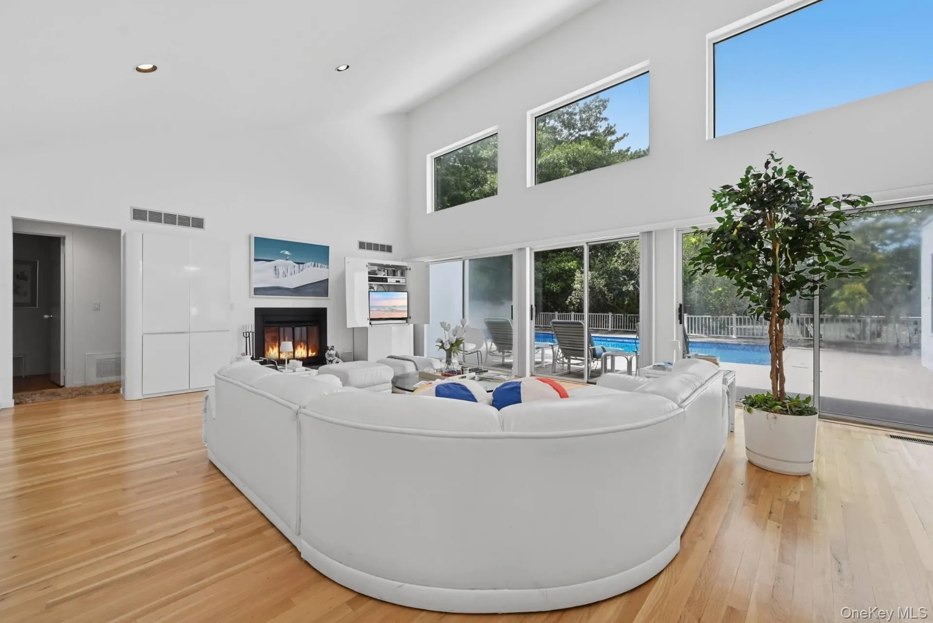 23 Deerfield Way, Southampton, NY, 4 Bedrooms Bedrooms, 9 Rooms Rooms,2 BathroomsBathrooms,Residential,For Rent,Deerfield,0,1036461 23 Deerfield Way, Southampton, NY, 4 Bedrooms Bedrooms, 9 Rooms Rooms,2 BathroomsBathrooms,Residential,For Rent,Deerfield,0,1036461