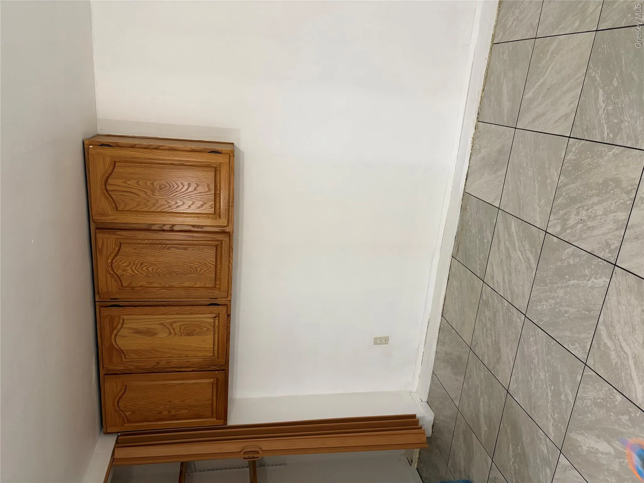124 10th Avenue, Islip, NY, 2 Bedrooms Bedrooms, 5 Rooms Rooms,1 BathroomBathrooms,Residential Lease,For Rent,10th,0,1036462 124 10th Avenue, Islip, NY, 2 Bedrooms Bedrooms, 5 Rooms Rooms,1 BathroomBathrooms,Residential Lease,For Rent,10th,0,1036462