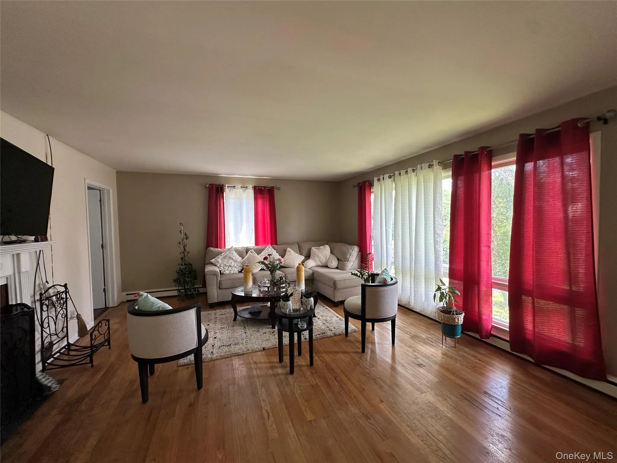 45 Clover Hill Drive, La Grange, NY, 6 Bedrooms Bedrooms, 9 Rooms Rooms,2 BathroomsBathrooms,Residential,For Rent,Clover Hill,0,1036469 45 Clover Hill Drive, La Grange, NY, 6 Bedrooms Bedrooms, 9 Rooms Rooms,2 BathroomsBathrooms,Residential,For Rent,Clover Hill,0,1036469