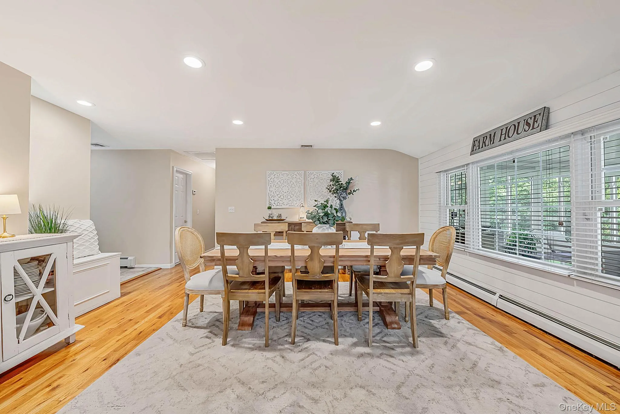 15 Locksley Lane, Smithtown, NY, 3 Bedrooms Bedrooms, 8 Rooms Rooms,2 BathroomsBathrooms,Residential,For Rent,Locksley,0,1036474 15 Locksley Lane, Smithtown, NY, 3 Bedrooms Bedrooms, 8 Rooms Rooms,2 BathroomsBathrooms,Residential,For Rent,Locksley,0,1036474