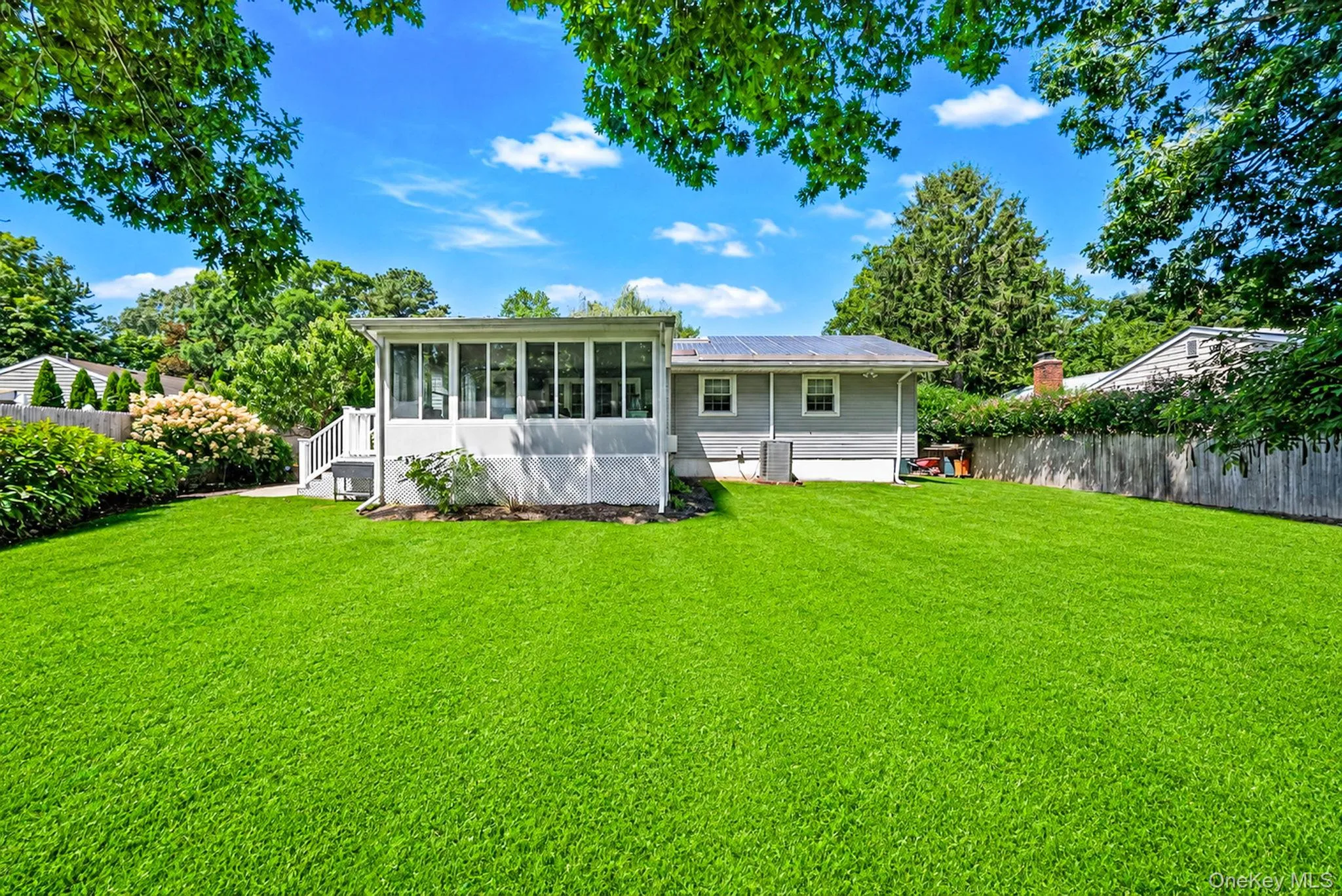15 Locksley Lane, Smithtown, NY, 3 Bedrooms Bedrooms, 8 Rooms Rooms,2 BathroomsBathrooms,Residential,For Rent,Locksley,0,1036474 15 Locksley Lane, Smithtown, NY, 3 Bedrooms Bedrooms, 8 Rooms Rooms,2 BathroomsBathrooms,Residential,For Rent,Locksley,0,1036474
