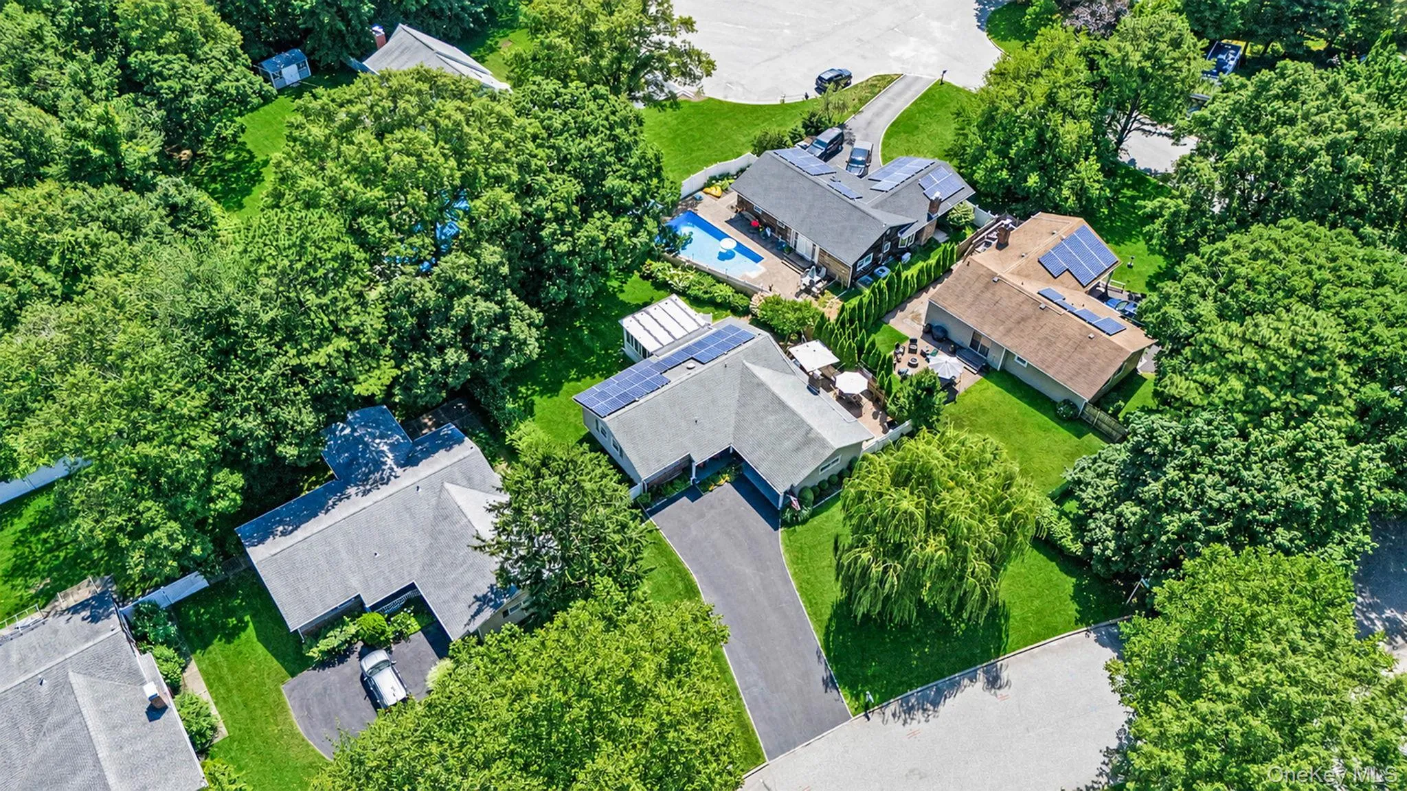 15 Locksley Lane, Smithtown, NY, 3 Bedrooms Bedrooms, 8 Rooms Rooms,2 BathroomsBathrooms,Residential,For Rent,Locksley,0,1036474 15 Locksley Lane, Smithtown, NY, 3 Bedrooms Bedrooms, 8 Rooms Rooms,2 BathroomsBathrooms,Residential,For Rent,Locksley,0,1036474
