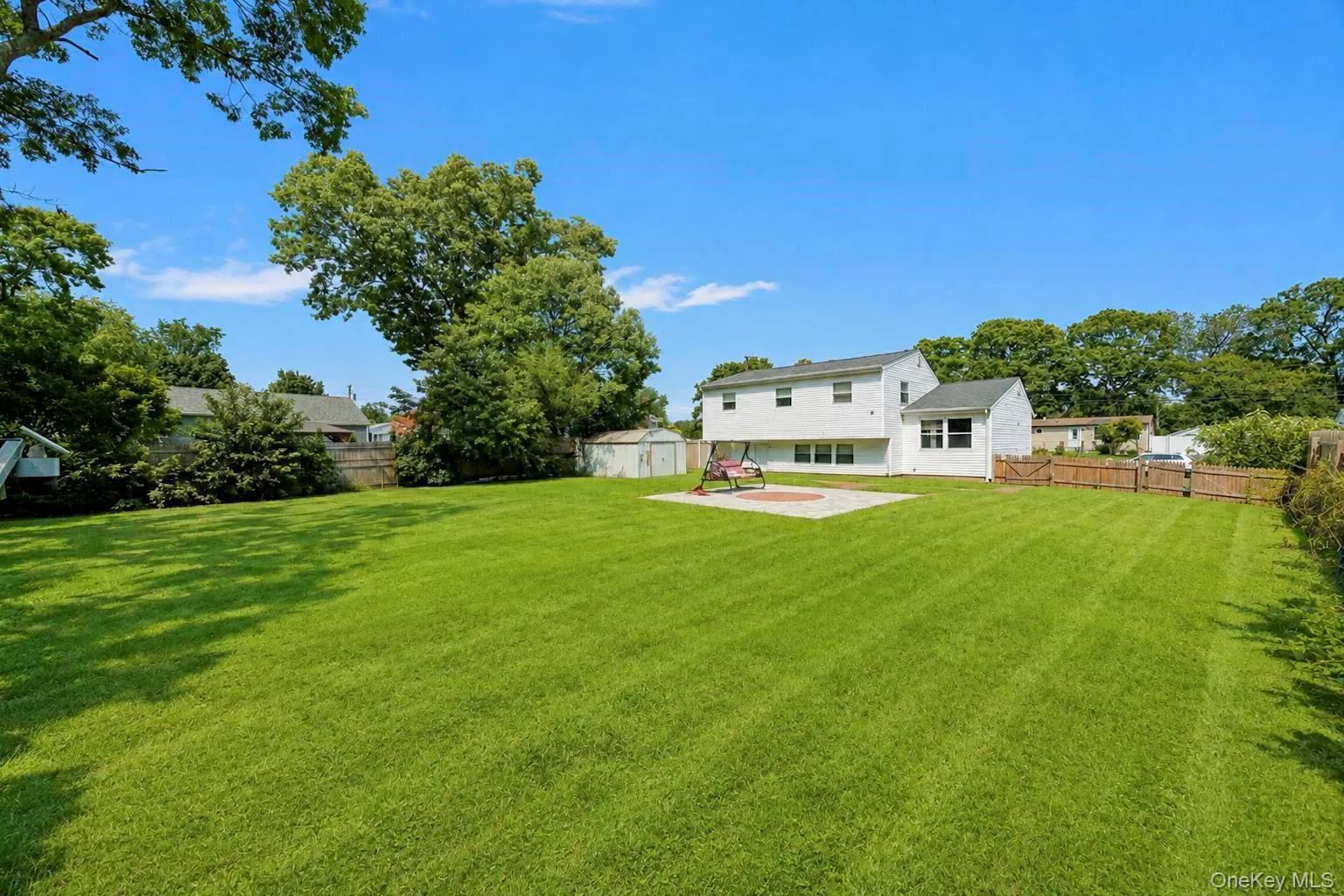 39 superior Street, Brookhaven, NY, 3 Bedrooms Bedrooms, 9 Rooms Rooms,2 BathroomsBathrooms,Residential Lease,For Rent,superior,0,1036475 39 superior Street, Brookhaven, NY, 3 Bedrooms Bedrooms, 9 Rooms Rooms,2 BathroomsBathrooms,Residential Lease,For Rent,superior,0,1036475