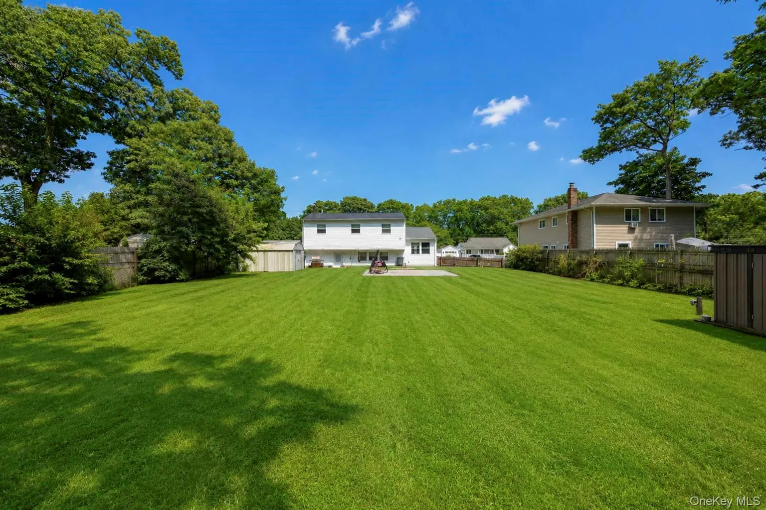 39 superior Street, Brookhaven, NY, 3 Bedrooms Bedrooms, 9 Rooms Rooms,2 BathroomsBathrooms,Residential Lease,For Rent,superior,0,1036475 39 superior Street, Brookhaven, NY, 3 Bedrooms Bedrooms, 9 Rooms Rooms,2 BathroomsBathrooms,Residential Lease,For Rent,superior,0,1036475