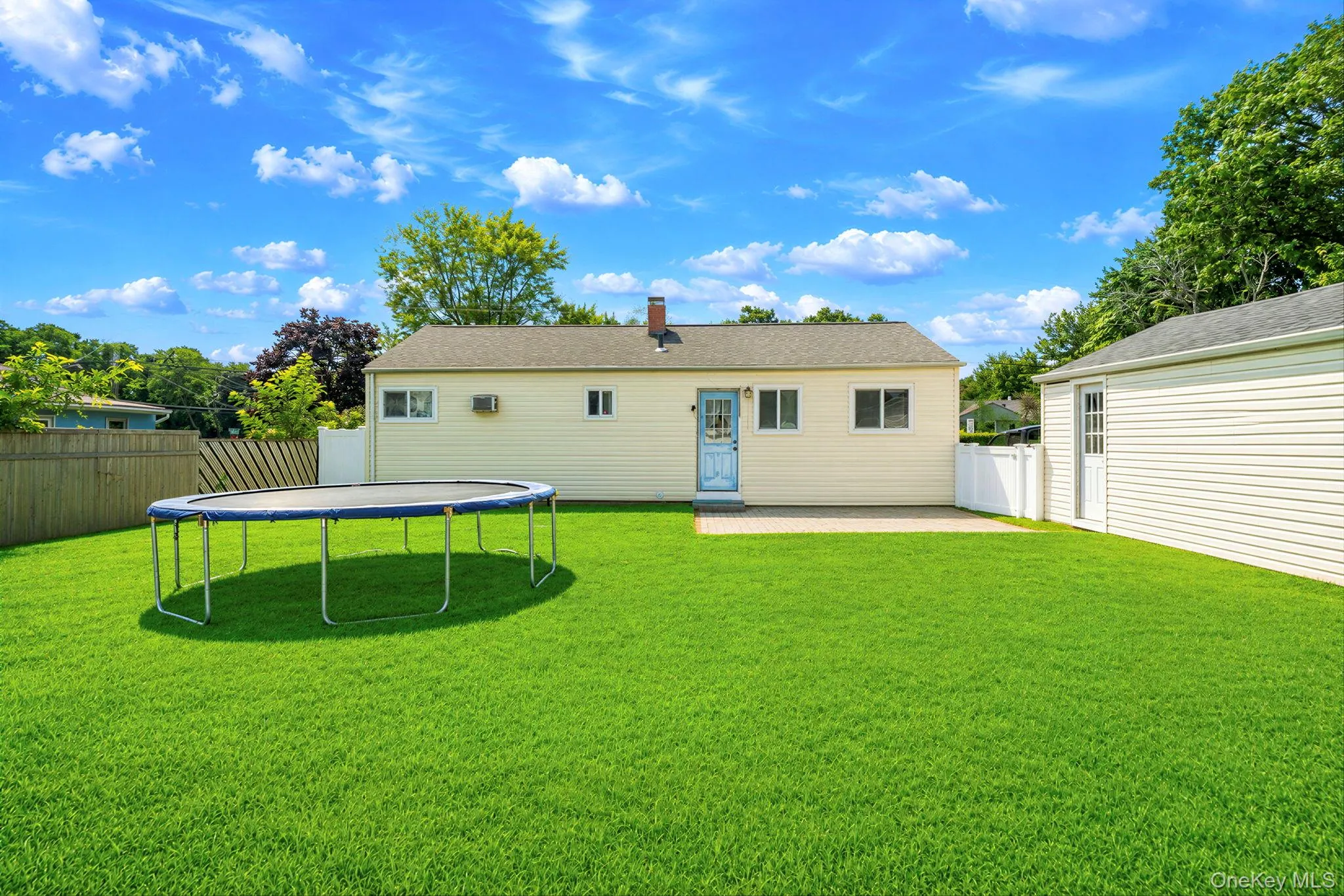2803 Eagle Avenue, Brookhaven, NY, 3 Bedrooms Bedrooms, 6 Rooms Rooms,1 BathroomBathrooms,Residential,For Rent,Eagle,0,1036481 2803 Eagle Avenue, Brookhaven, NY, 3 Bedrooms Bedrooms, 6 Rooms Rooms,1 BathroomBathrooms,Residential,For Rent,Eagle,0,1036481