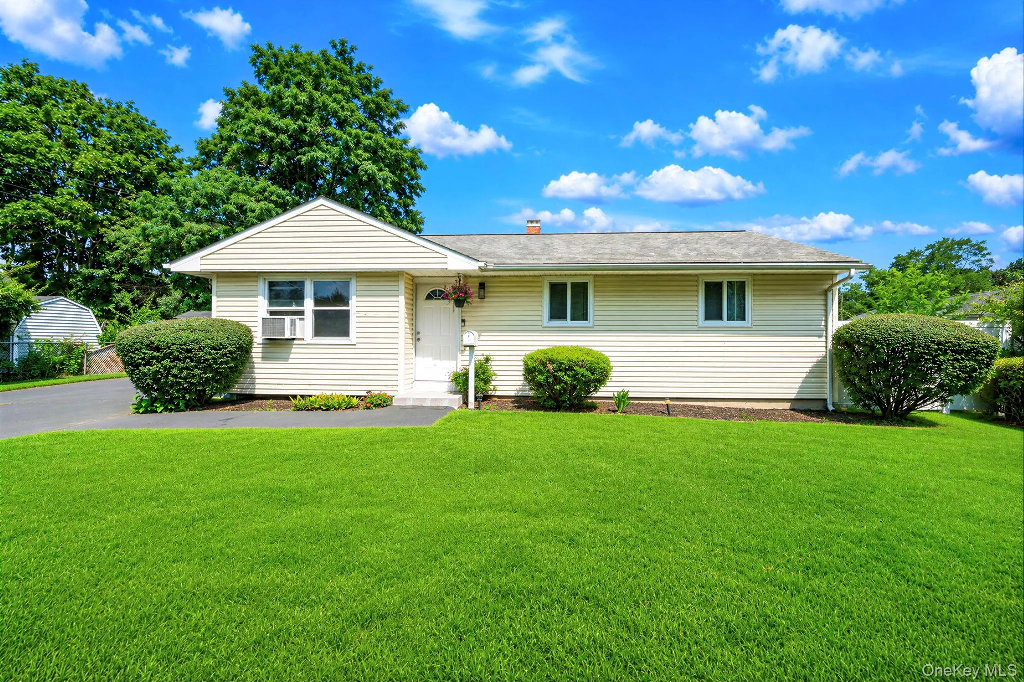 2803 Eagle Avenue, Brookhaven, NY, 3 Bedrooms Bedrooms, 6 Rooms Rooms,1 BathroomBathrooms,Residential,For Rent,Eagle,0,1036481 2803 Eagle Avenue, Brookhaven, NY, 3 Bedrooms Bedrooms, 6 Rooms Rooms,1 BathroomBathrooms,Residential,For Rent,Eagle,0,1036481