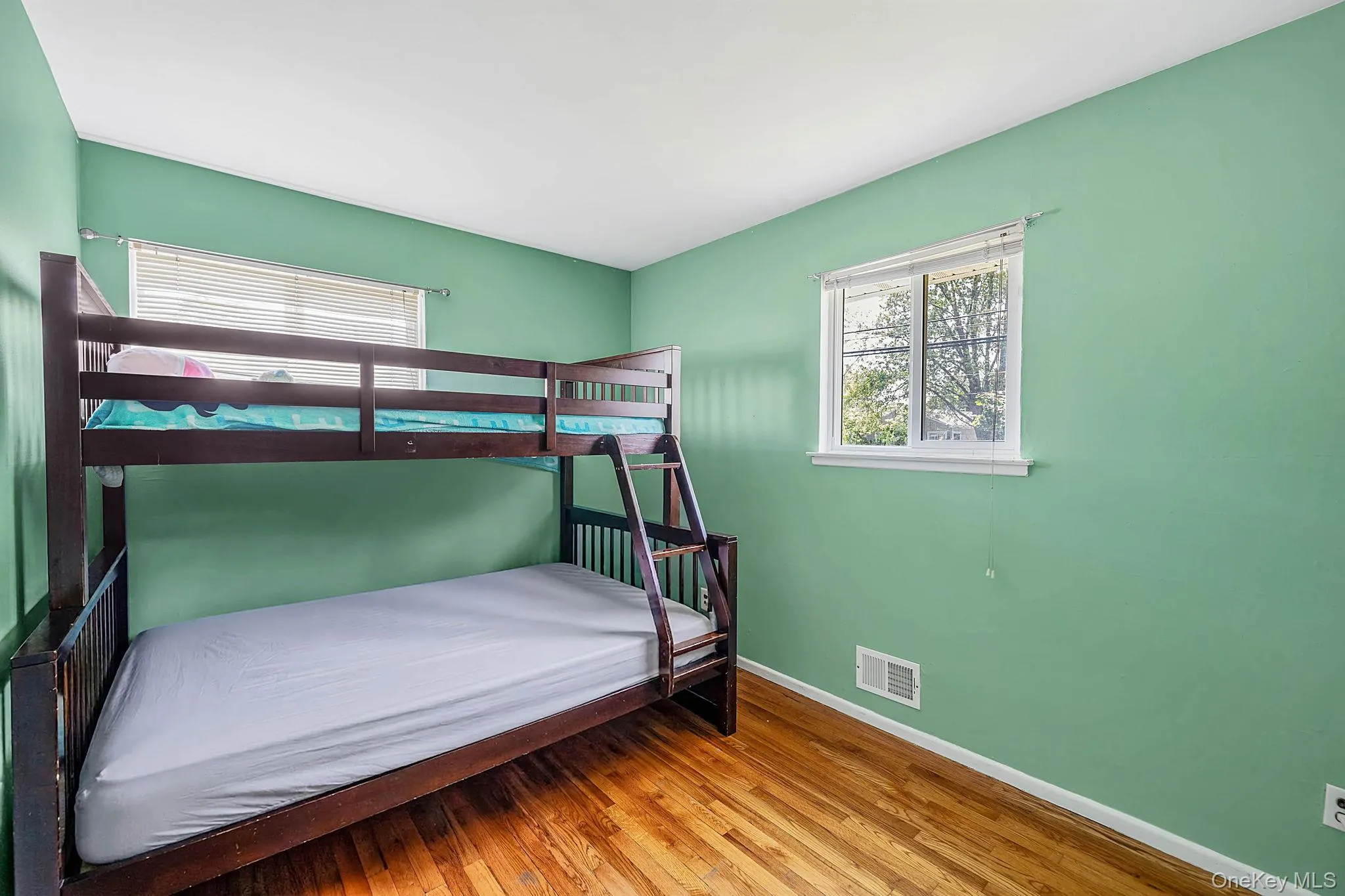 2803 Eagle Avenue, Brookhaven, NY, 3 Bedrooms Bedrooms, 6 Rooms Rooms,1 BathroomBathrooms,Residential,For Rent,Eagle,0,1036481 2803 Eagle Avenue, Brookhaven, NY, 3 Bedrooms Bedrooms, 6 Rooms Rooms,1 BathroomBathrooms,Residential,For Rent,Eagle,0,1036481