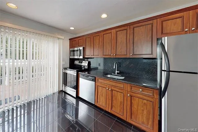 766 Nicolls Avenue, Babylon, NY, 1 Bedroom Bedrooms, 4 Rooms Rooms,1 BathroomBathrooms,Residential Lease,For Rent,Nicolls,0,1036484 766 Nicolls Avenue, Babylon, NY, 1 Bedroom Bedrooms, 4 Rooms Rooms,1 BathroomBathrooms,Residential Lease,For Rent,Nicolls,0,1036484