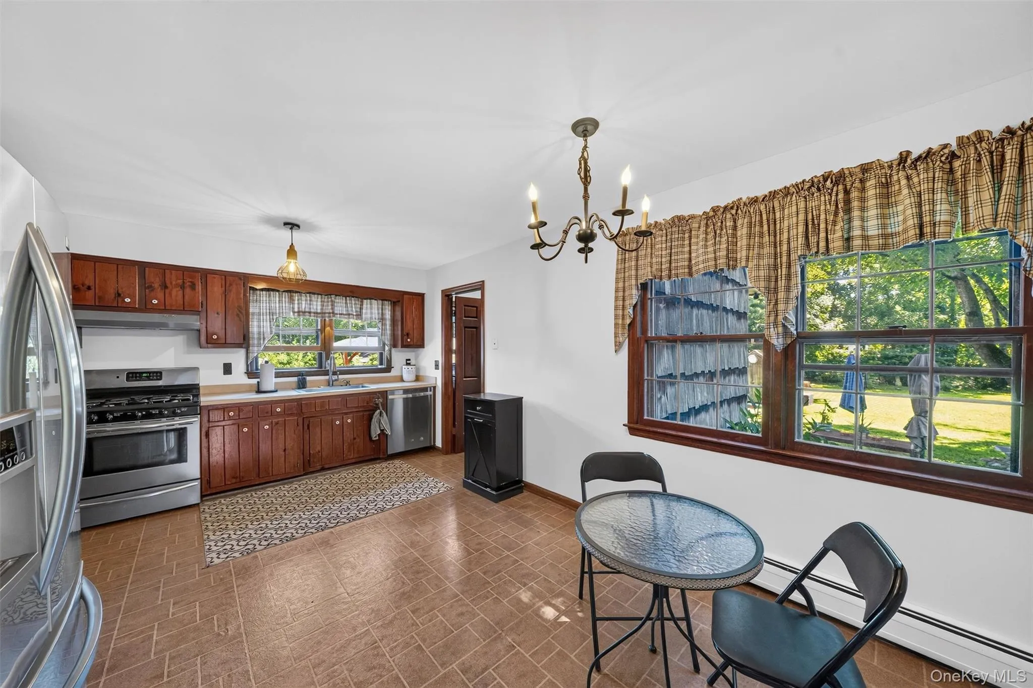 10 Washington Avenue, Ramapo, NY, 4 Bedrooms Bedrooms, 9 Rooms Rooms,2 BathroomsBathrooms,Residential,For Rent,Washington,0,1036485 10 Washington Avenue, Ramapo, NY, 4 Bedrooms Bedrooms, 9 Rooms Rooms,2 BathroomsBathrooms,Residential,For Rent,Washington,0,1036485