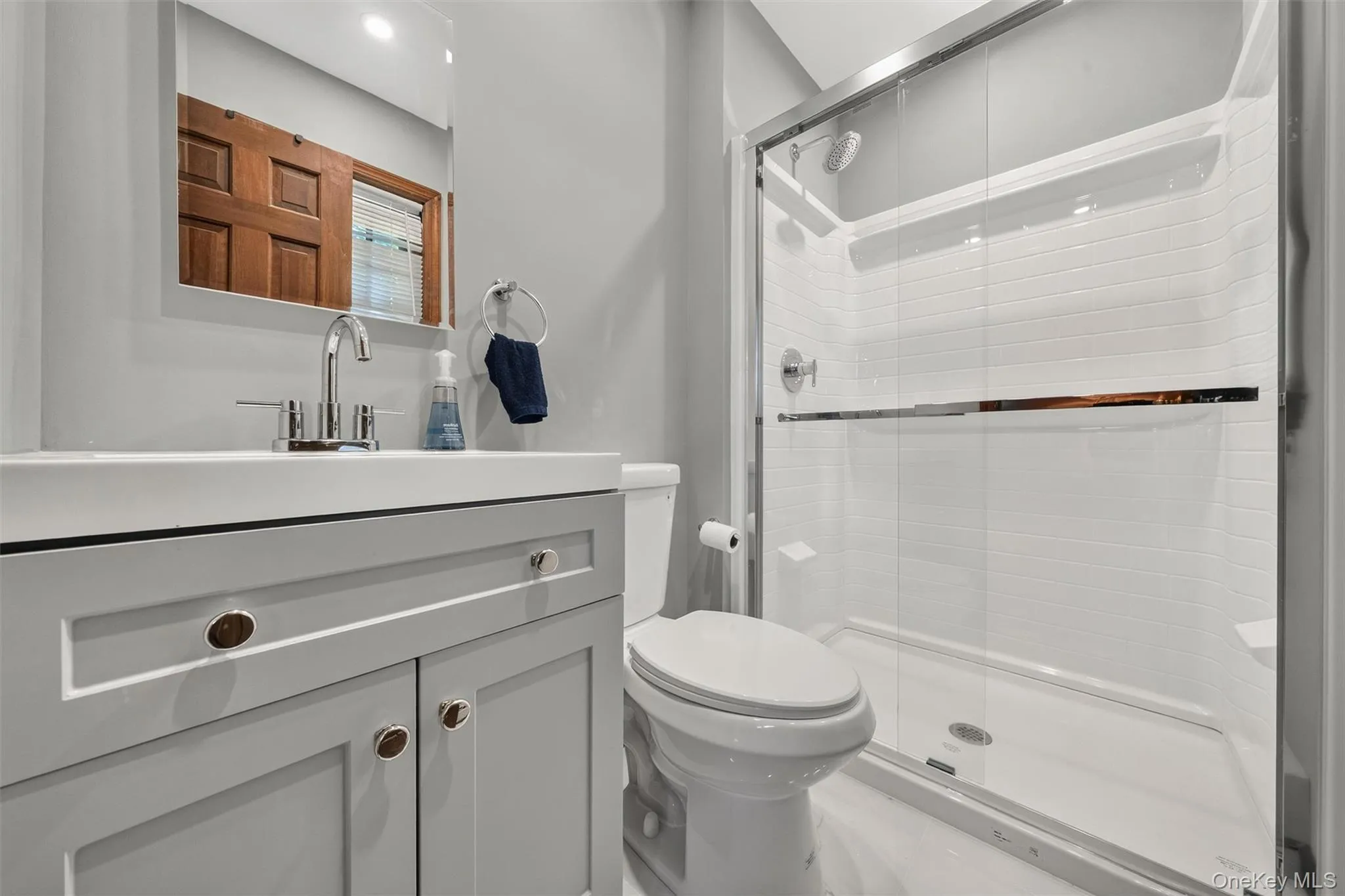 Newly Renovated Primary Ensuite Newly Renovated Primary Ensuite