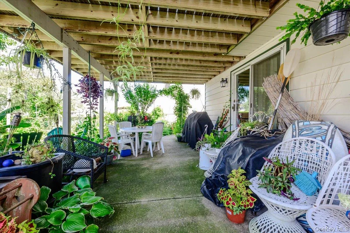 3897 Darby Lane, Hempstead, NY, 4 Bedrooms Bedrooms, 9 Rooms Rooms,2 BathroomsBathrooms,Residential,For Rent,Darby,0,1036493 3897 Darby Lane, Hempstead, NY, 4 Bedrooms Bedrooms, 9 Rooms Rooms,2 BathroomsBathrooms,Residential,For Rent,Darby,0,1036493